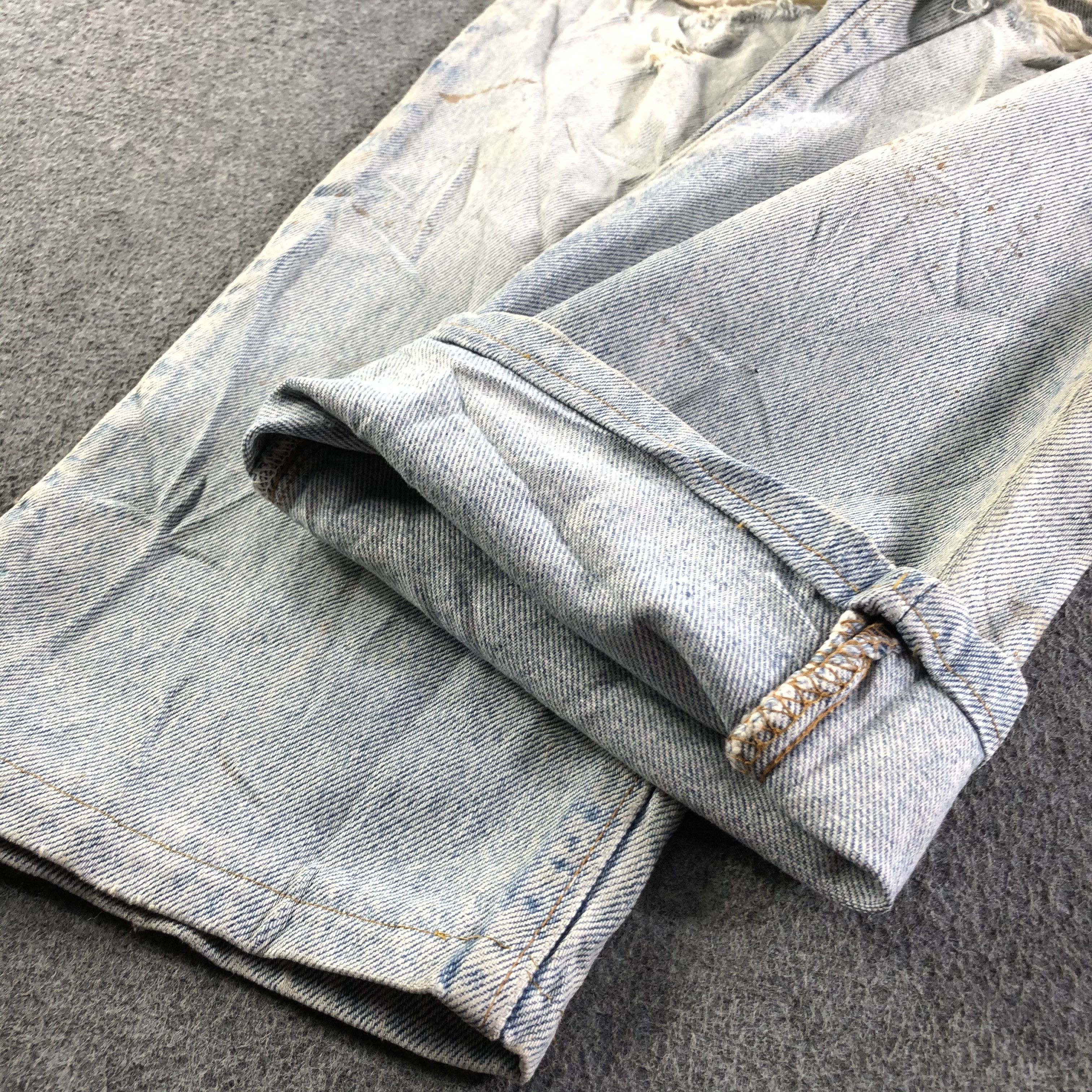 Levi's Vintage Light Wash Levis Jeans-J3928 Size US 26 / EU 42 - 6 Thumbnail