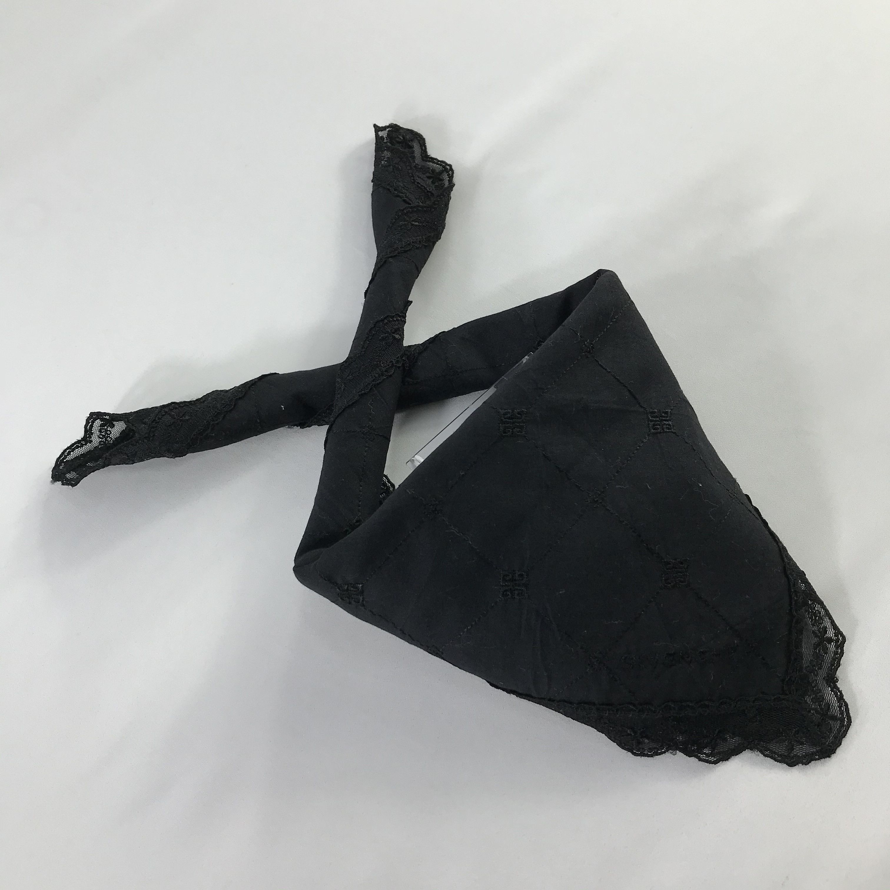 Vintage Givenchy Bandana/ Handkerchief / Neckerchief Size ONE SIZE - 2 Thumbnail