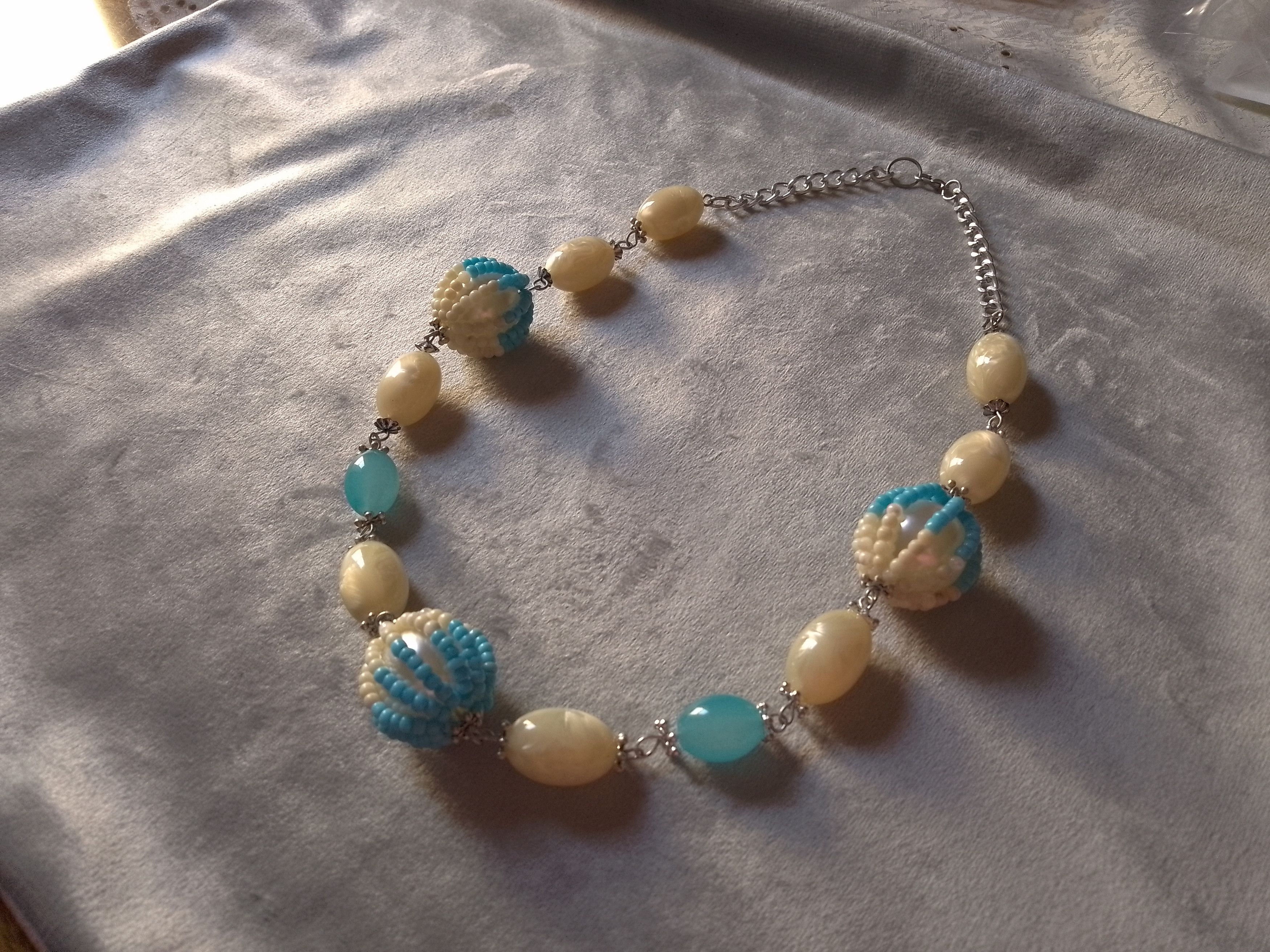 Handmade Necklace Vintage Pearls Blue Crystal+ Coated Pearls Size ONE SIZE - 4 Thumbnail
