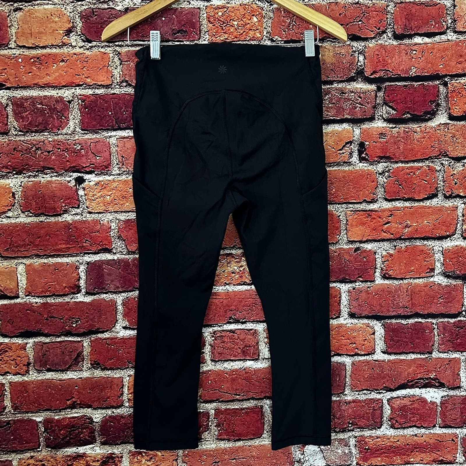 Athleta High waist black athleta leggings Size 28" / US 6 / IT 42 - 2 Thumbnail