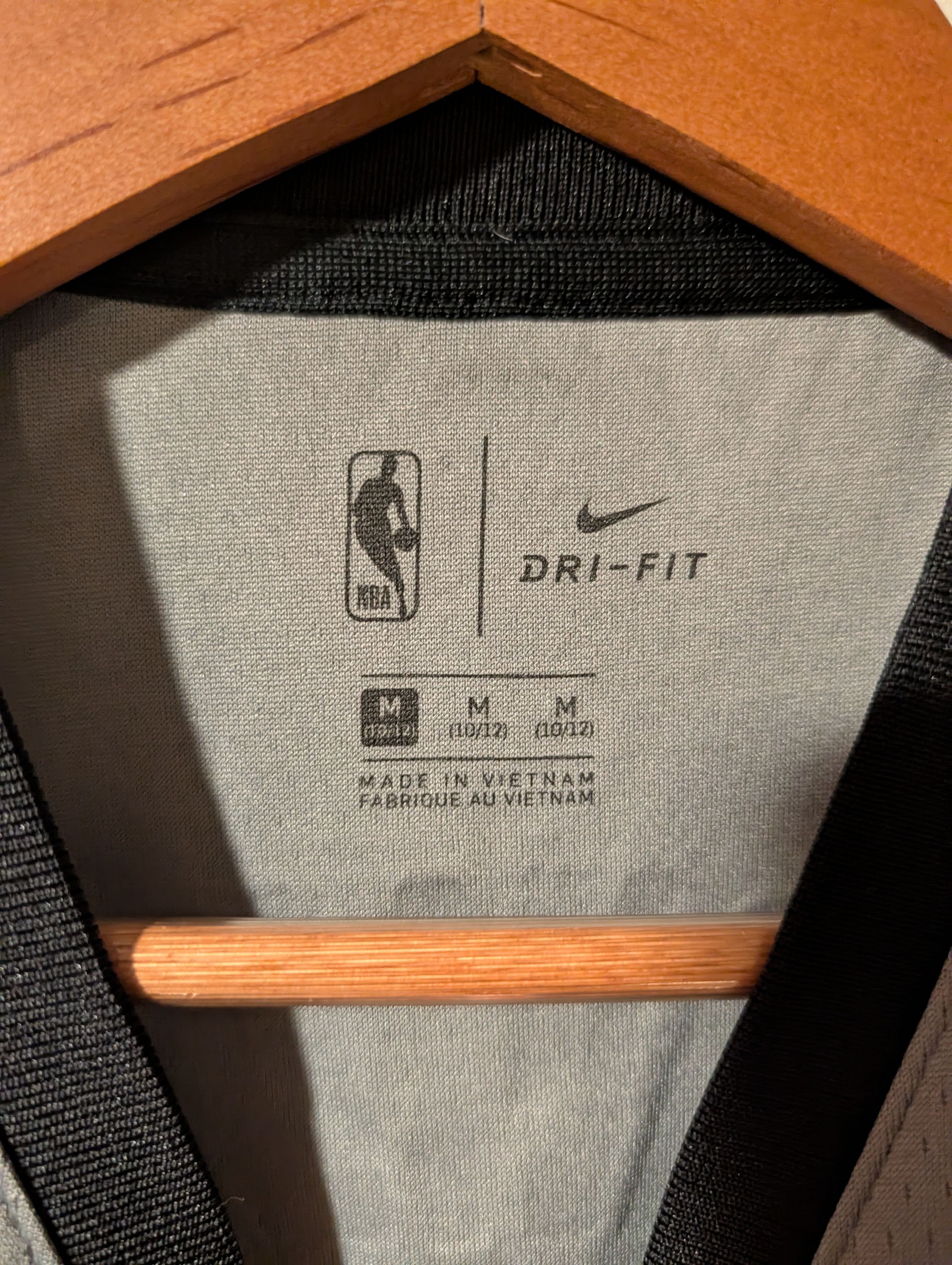 Jordan Brand Jordan Brooklyn Nets Kyrie Irving #11 Basketball Jersey Size US M / EU 48-50 / 2 - 8 Thumbnail