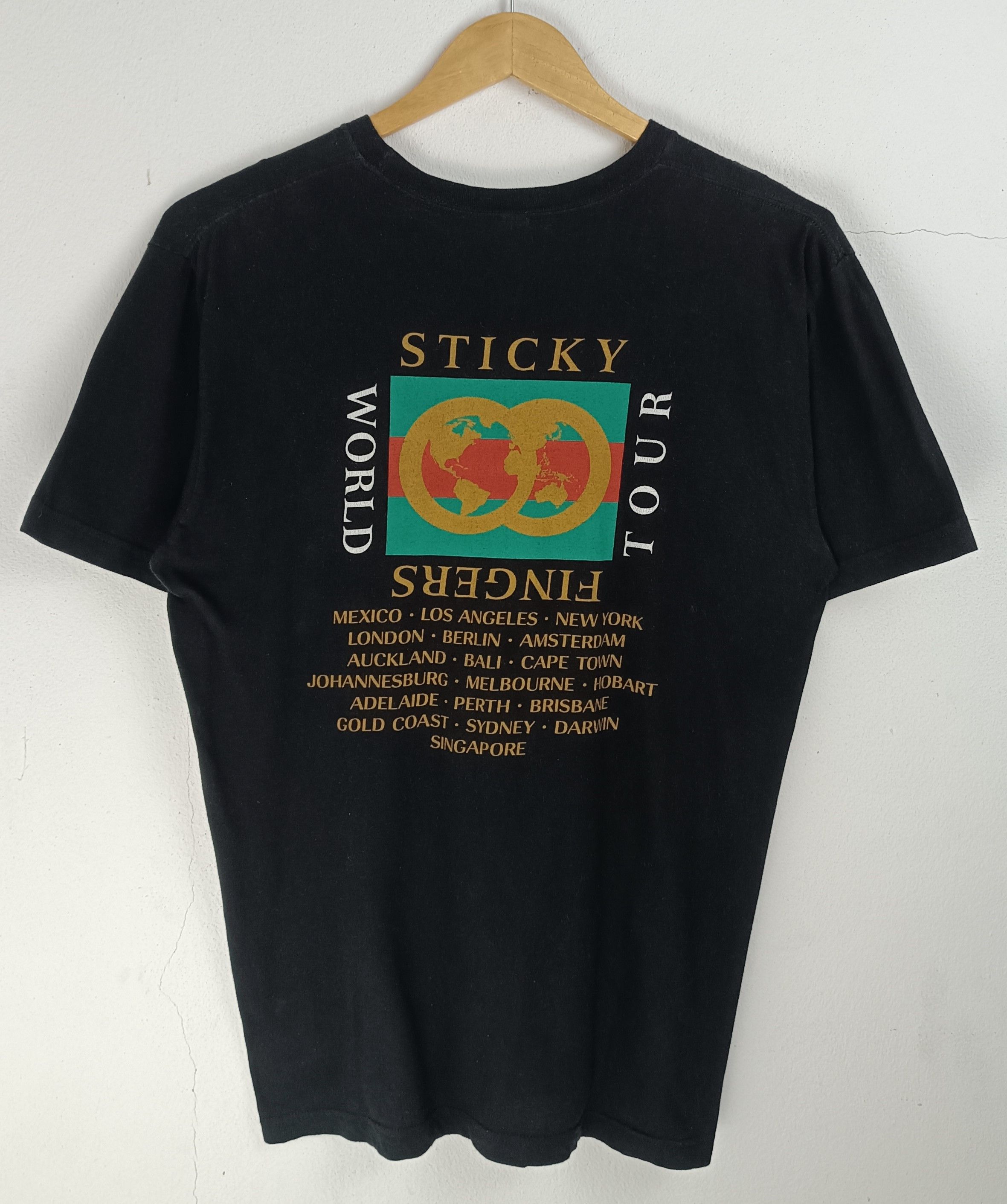Band Tees VINTAGE STICKY FINGERS WORLD TOUR PARODY DESIGNER VERY RARE Size US L / EU 52-54 / 3 - 3 Thumbnail