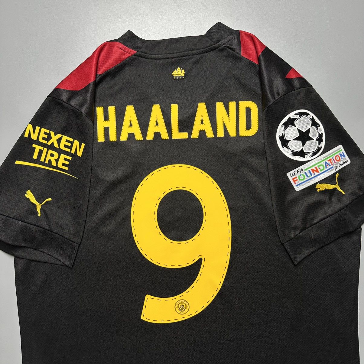 Puma MAN CITY PUMA 2022/2023 FOOTBALL AWAY JERSEY #9 HAALAND Size US L / EU 52-54 / 3 - 12 Thumbnail