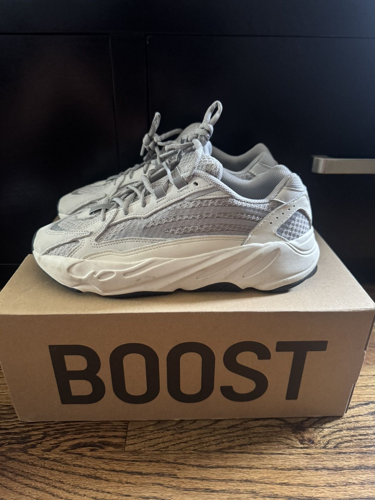 Adidas Adidas Yeezy 700 V2 'Static' Size US 10 / EU 43 - 1 Thumbnail