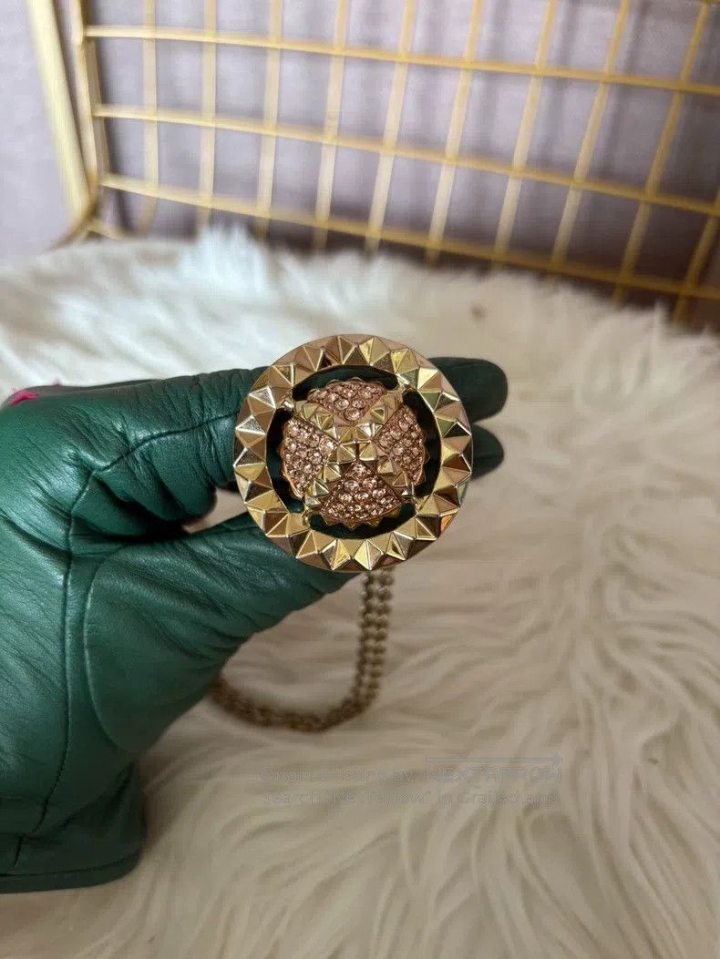 Vivienne Westwood Vivienne Westwood Large Pink Gold Mayfair Orb Knit Necklac Size ONE SIZE - 2 Thumbnail