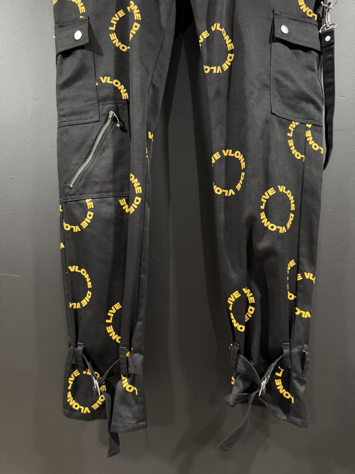 Vlone Vlone Bondage Pants XL 36x32 Size US 36 / EU 52 - 4 Thumbnail