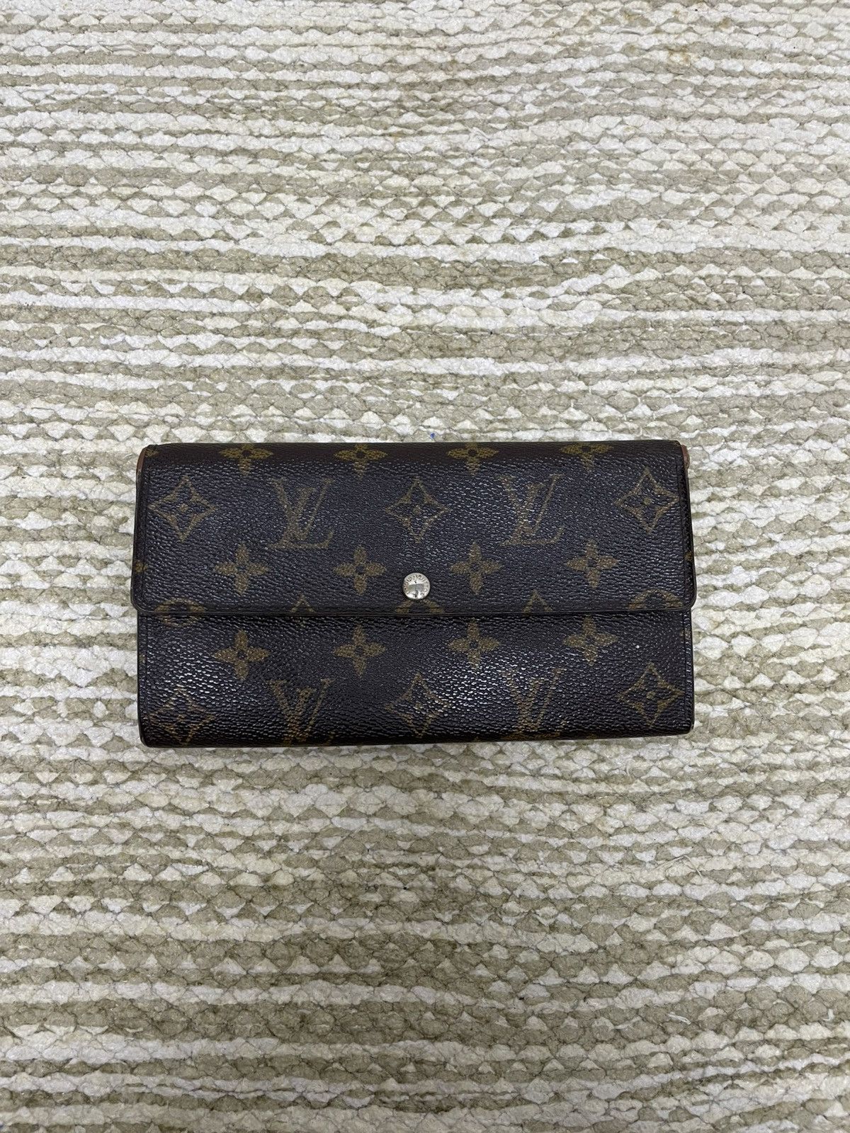 Louis Vuitton Vintage Louis Vuitton Monogram Long Wallet CA4018 Size ONE SIZE - 1 Thumbnail
