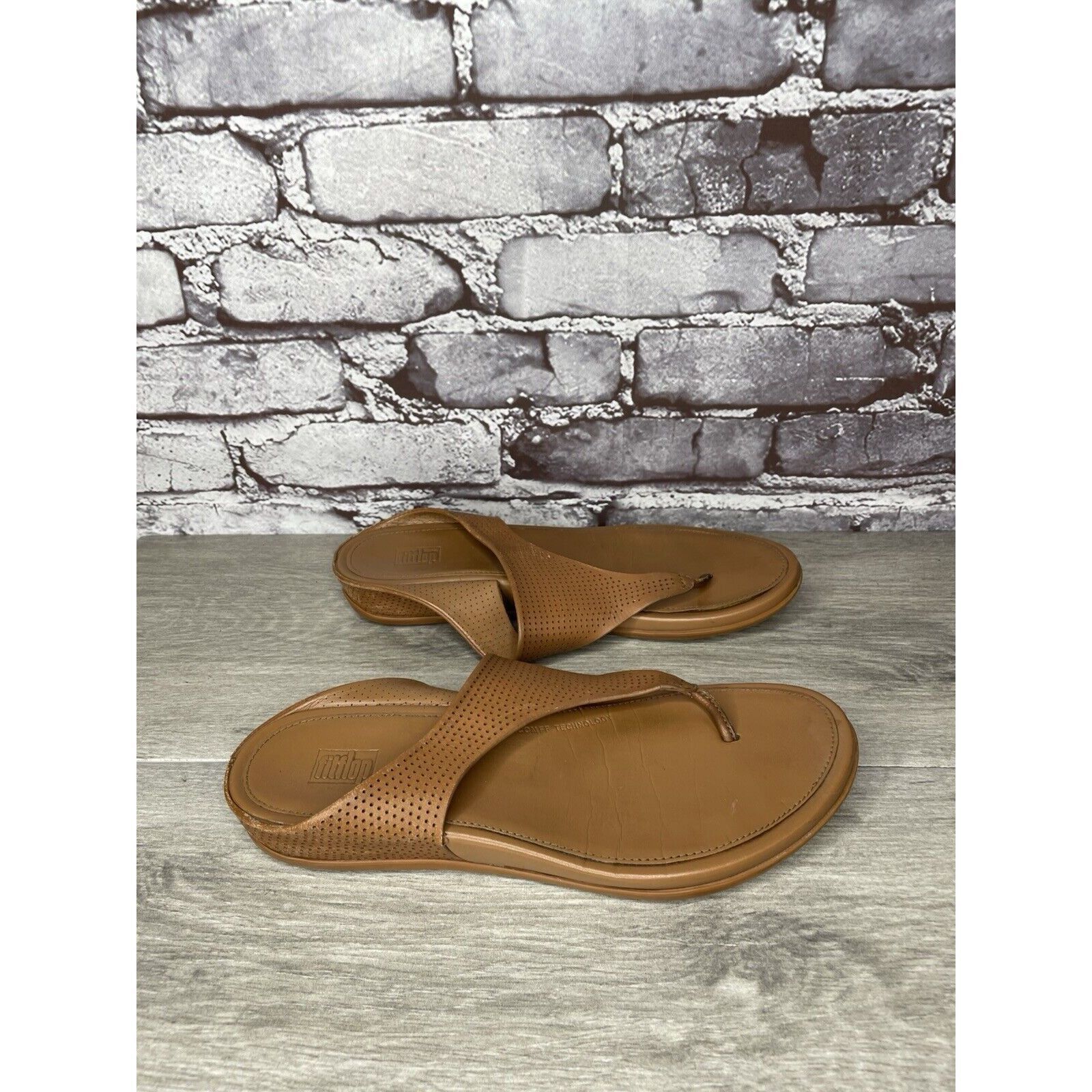 Other FITFLOP V35-592 Brown Leather Flip Flops Wedge Sandals Wome Size US 8 / IT 38 - 13 Thumbnail
