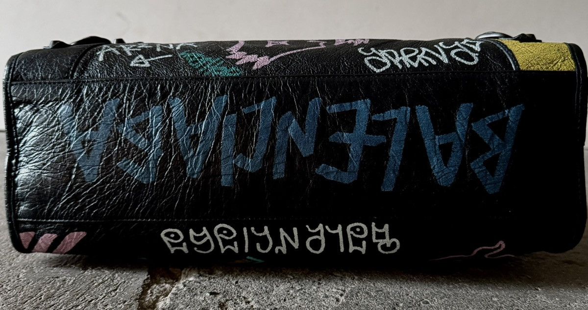 Balenciaga Balenciaga - Demna - 2017 Classic City Graffiti Lambskin Bag Size ONE SIZE - 10 Thumbnail