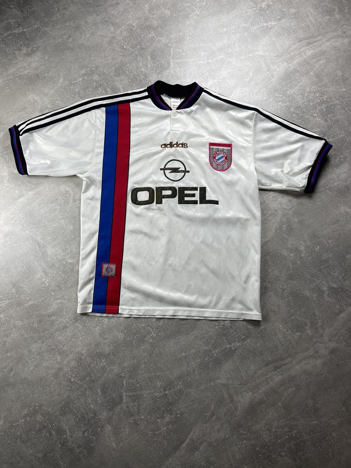 Adidas Adidas FC Bayern Munich Away Football Shirt 1993–95 Vintage Size US L / EU 52-54 / 3 - 2 Thumbnail