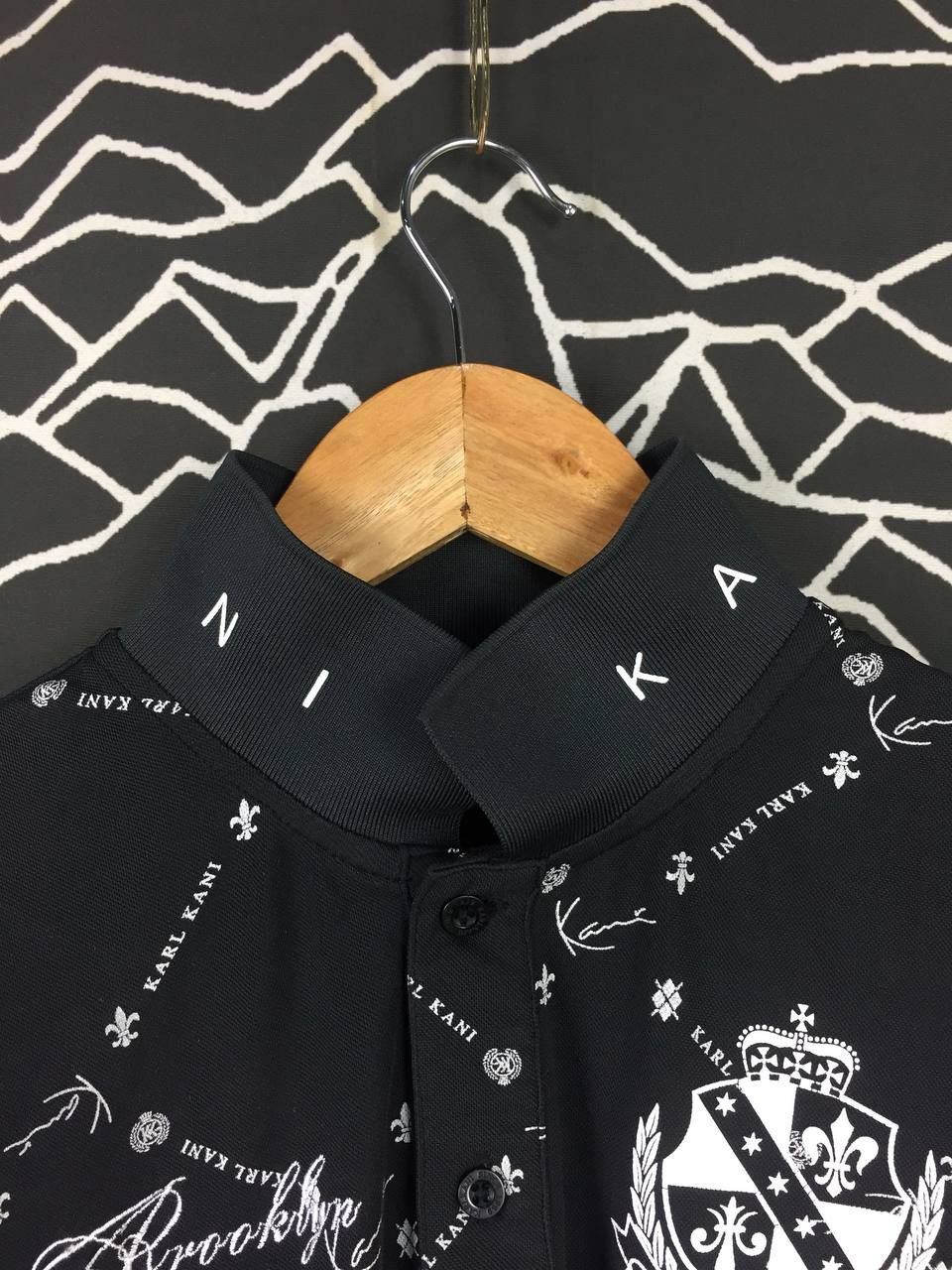 Karl Kani Vtg Karl Kani Golf Brooklyn Patterned Polo Tee Size US M / EU 48-50 / 2 - 8 Thumbnail