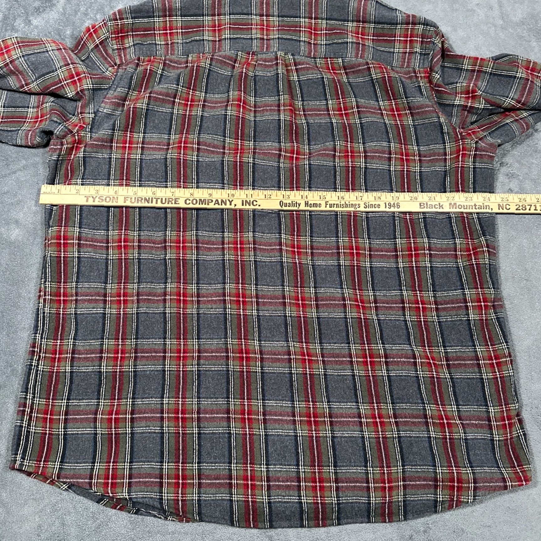 Vintage VINTAGE L.L. Bean Flannel Shirt Adult Large Red Gray Plaid Traditional Fit Button-Up Classic Outdoor Mens Size US L / EU 52-54 / 3 - 6 Thumbnail