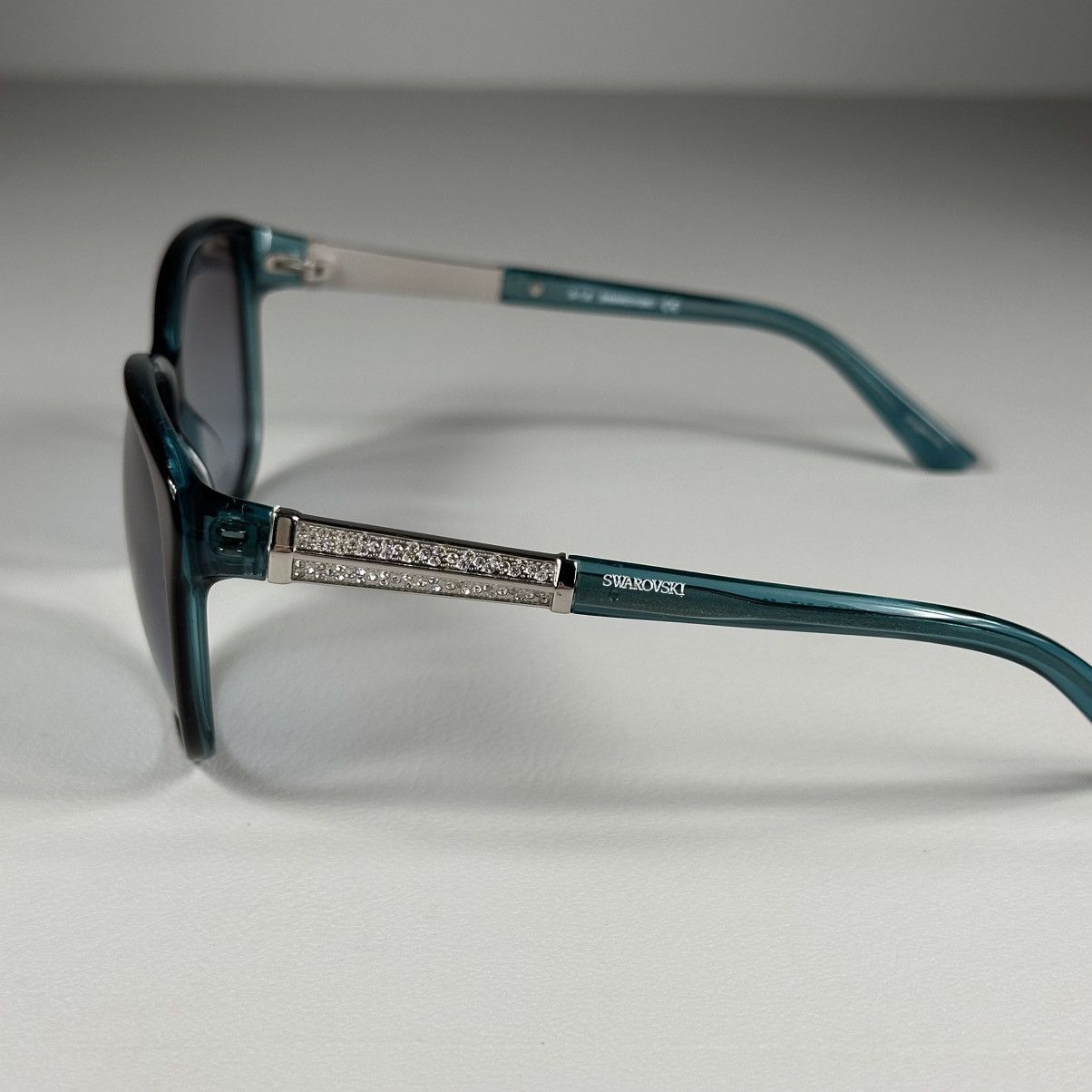 Swarovski Swarovski Evelina SW 83 71T Sunglasses Size ONE SIZE - 6 Thumbnail