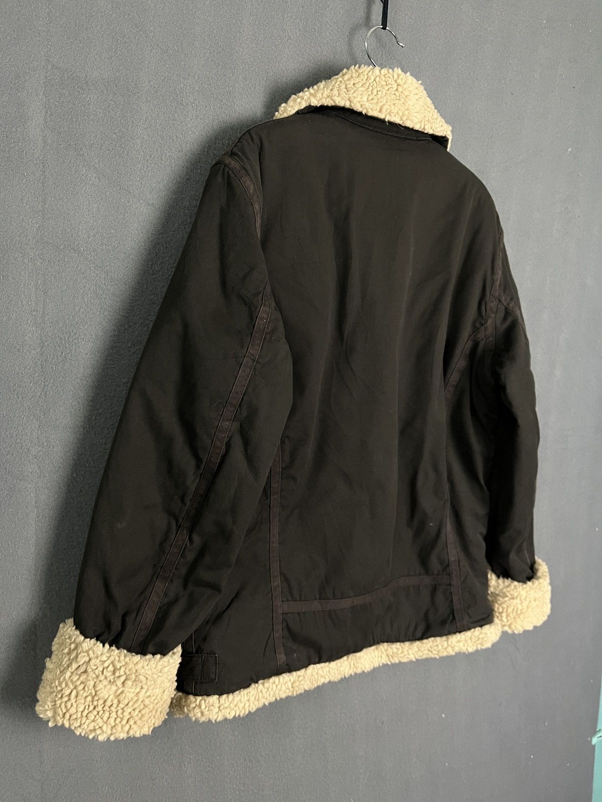 Uniqlo Uniqlo B-3 Inspired Sherpa Lined Jacket Size US M / EU 48-50 / 2 - 8 Thumbnail