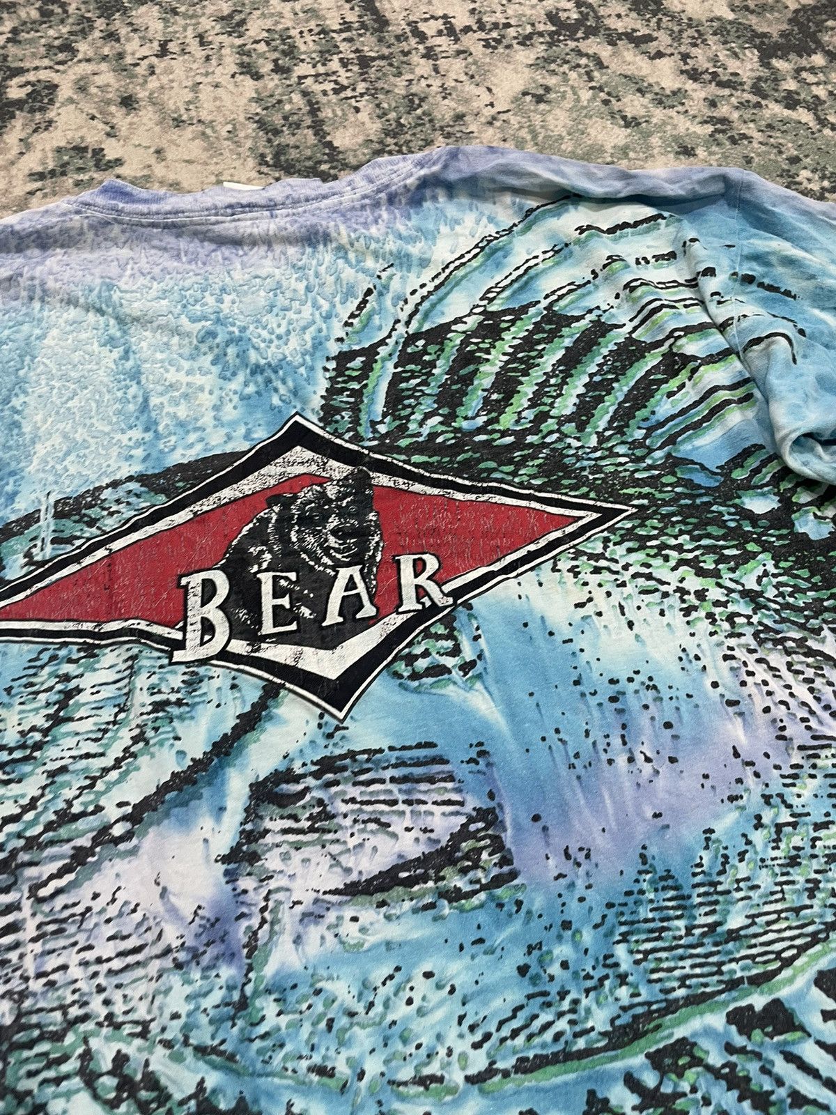Band Tees Vintage 90’s Bear x Fish Overprint Tie Dye T Shirt Size US XL / EU 56 / 4 - 12 Thumbnail