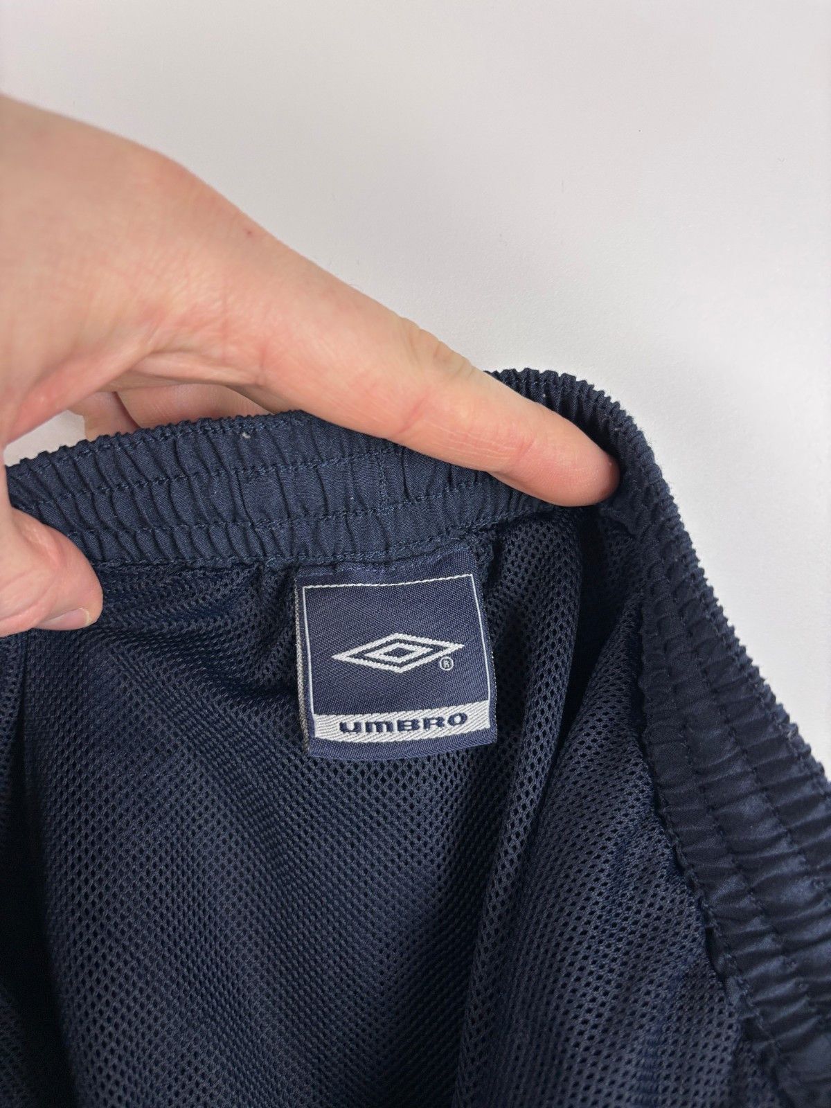 Umbro Vintage Umbro Sports Swim Drawstring Shorts Blue Mens Size M Size US 30 / EU 46 - 7 Thumbnail
