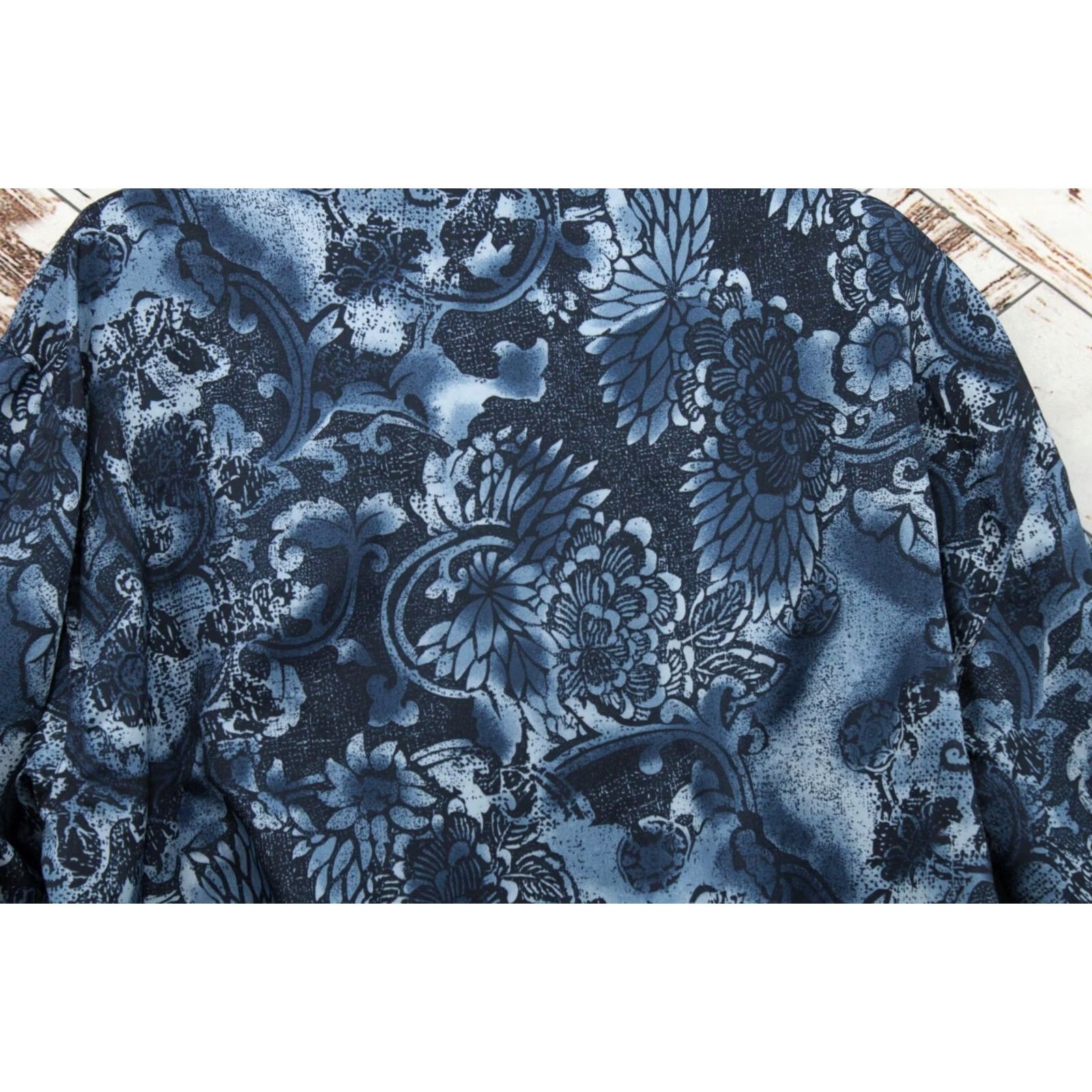 Vintage Vintage Active Studio Windbreaker Jacket Womens S Blue Floral Boho Cozy Soft Size S / US 4 / IT 40 - 4 Thumbnail