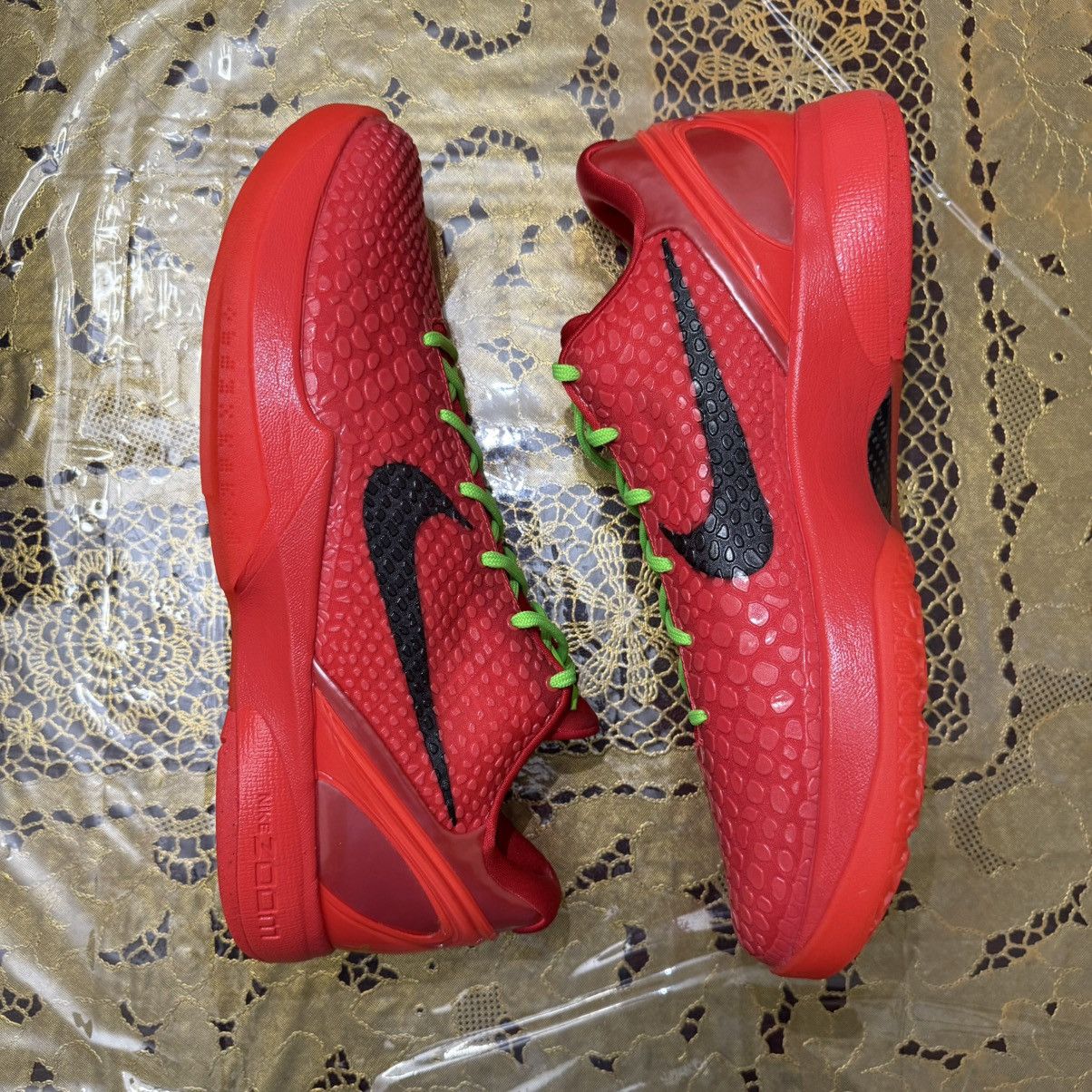 Nike retro protro kobe reverse grinch Size US 15 / EU 48 - 7 Thumbnail