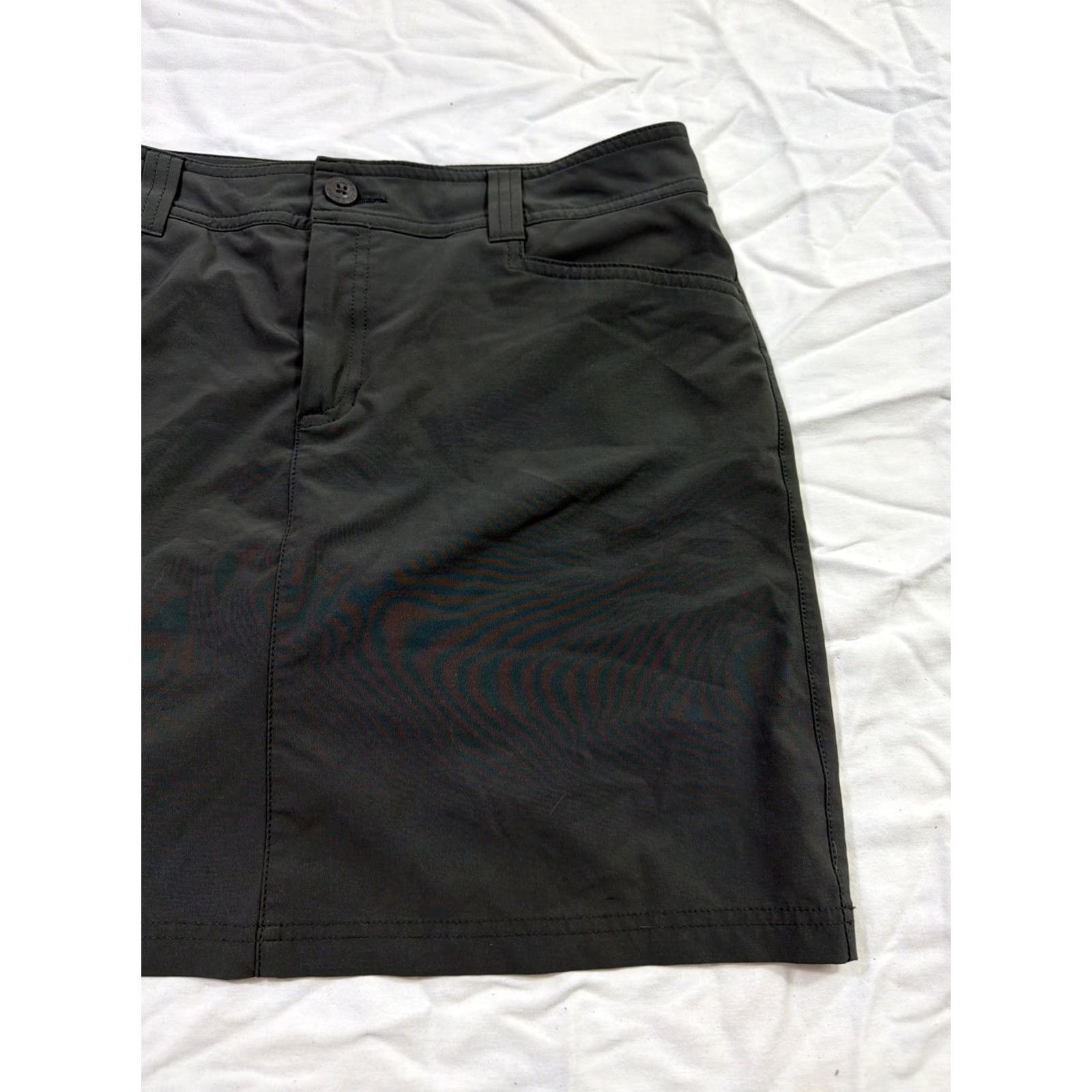 Eddie Bauer Eddie Bauer Skort Women’s Size 8 Gray Polyester Spandex 32x17 Activewear Regular Womens Size ONE SIZE - 3 Thumbnail