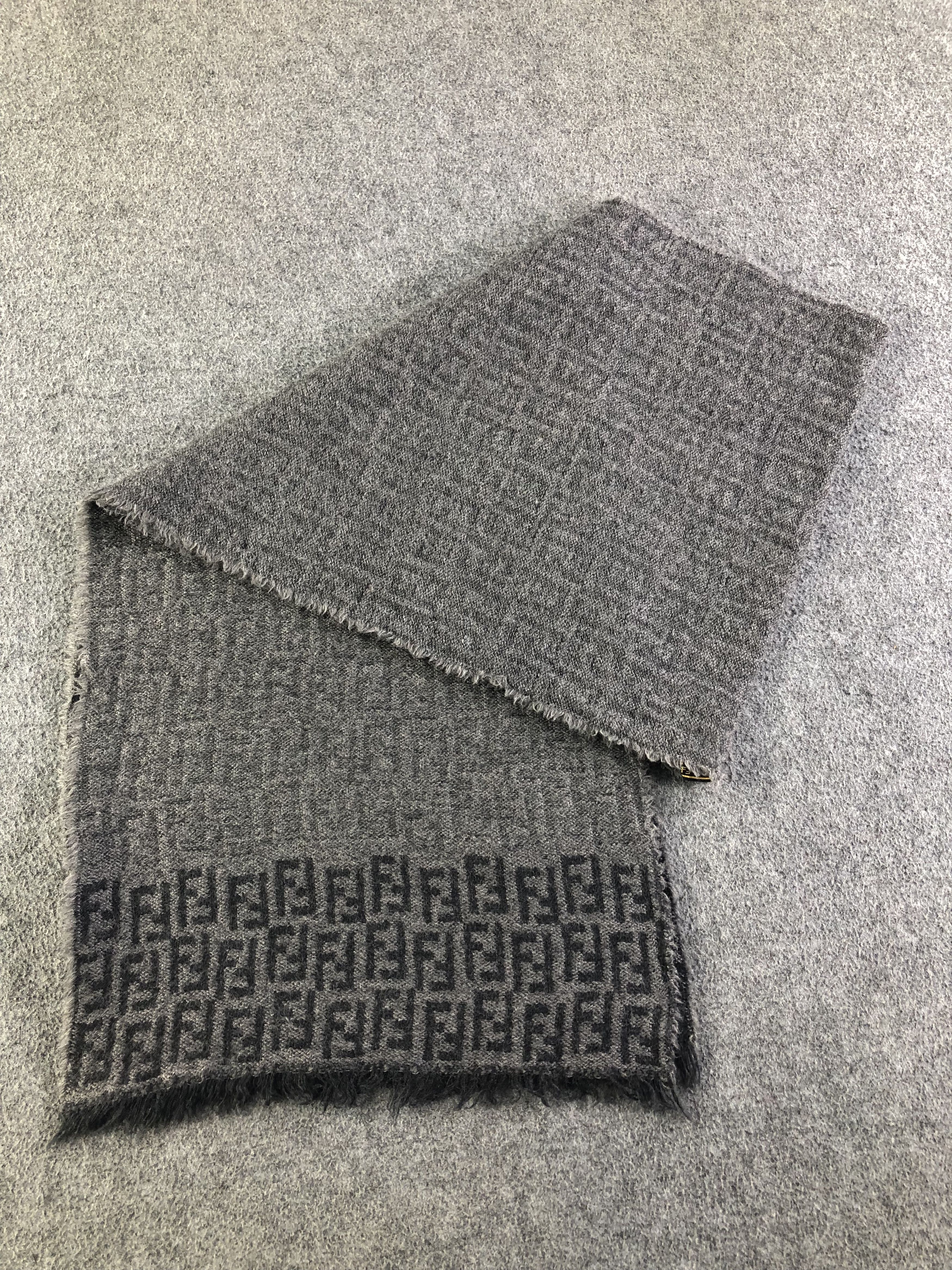 Fendi Fendi Monogram Scarf / Muffler / Neckwear SS1273 Size ONE SIZE - 4 Thumbnail