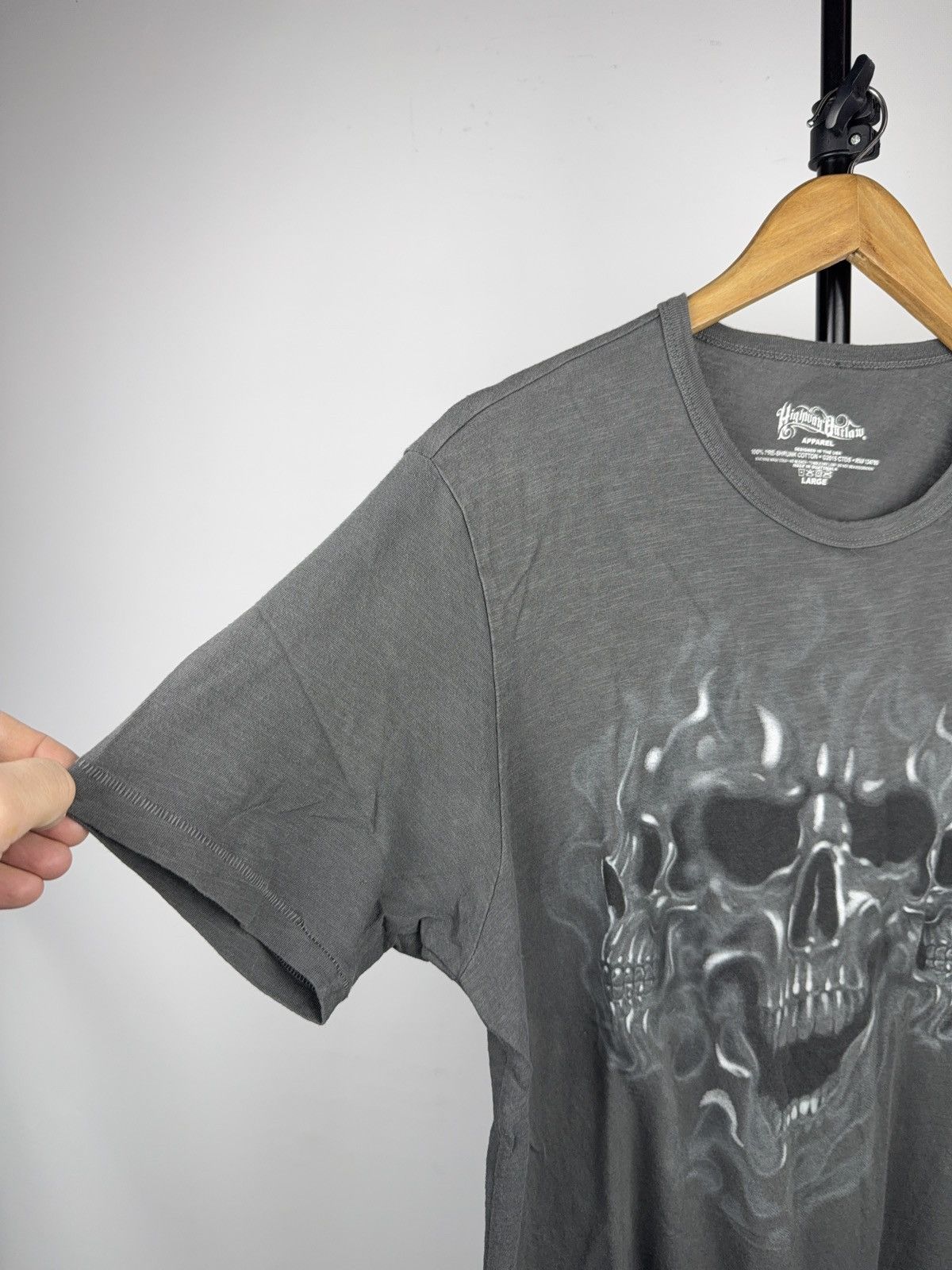 Vintage 00s Highway To Hell Triple Skull Graphic USA Biker T-Shirt L Size US L / EU 52-54 / 3 - 7 Thumbnail