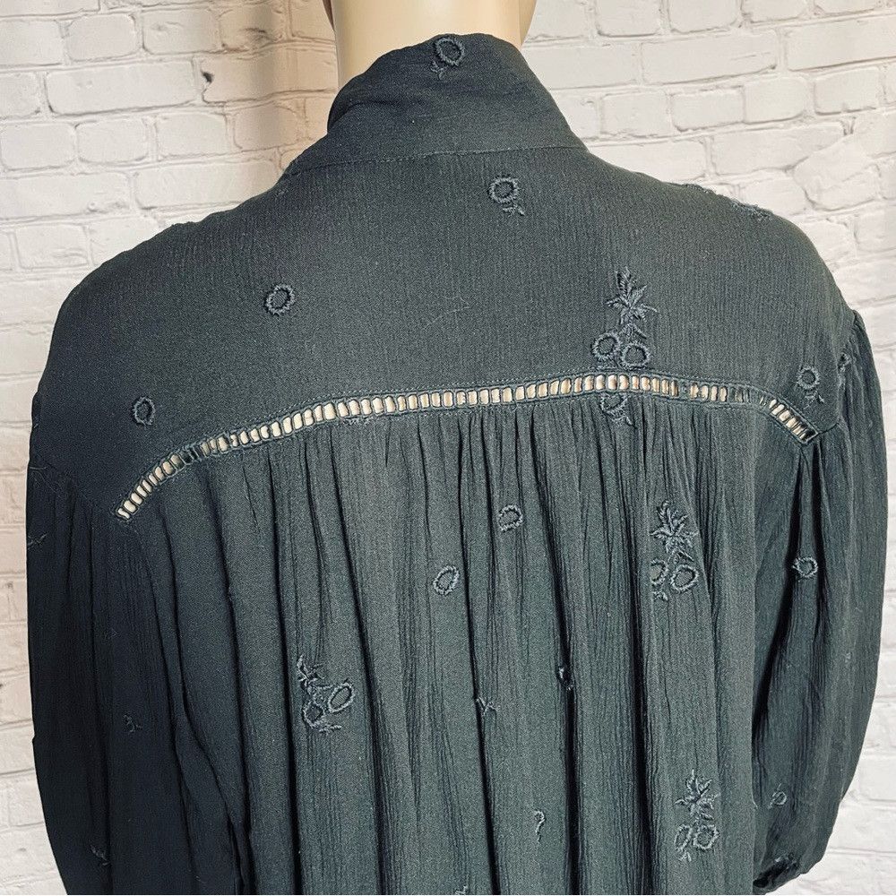 Free People NWT New Free People Black Wishful Moments Blouse Size XS Size XS / US 0-2 / IT 36-38 - 8 Thumbnail