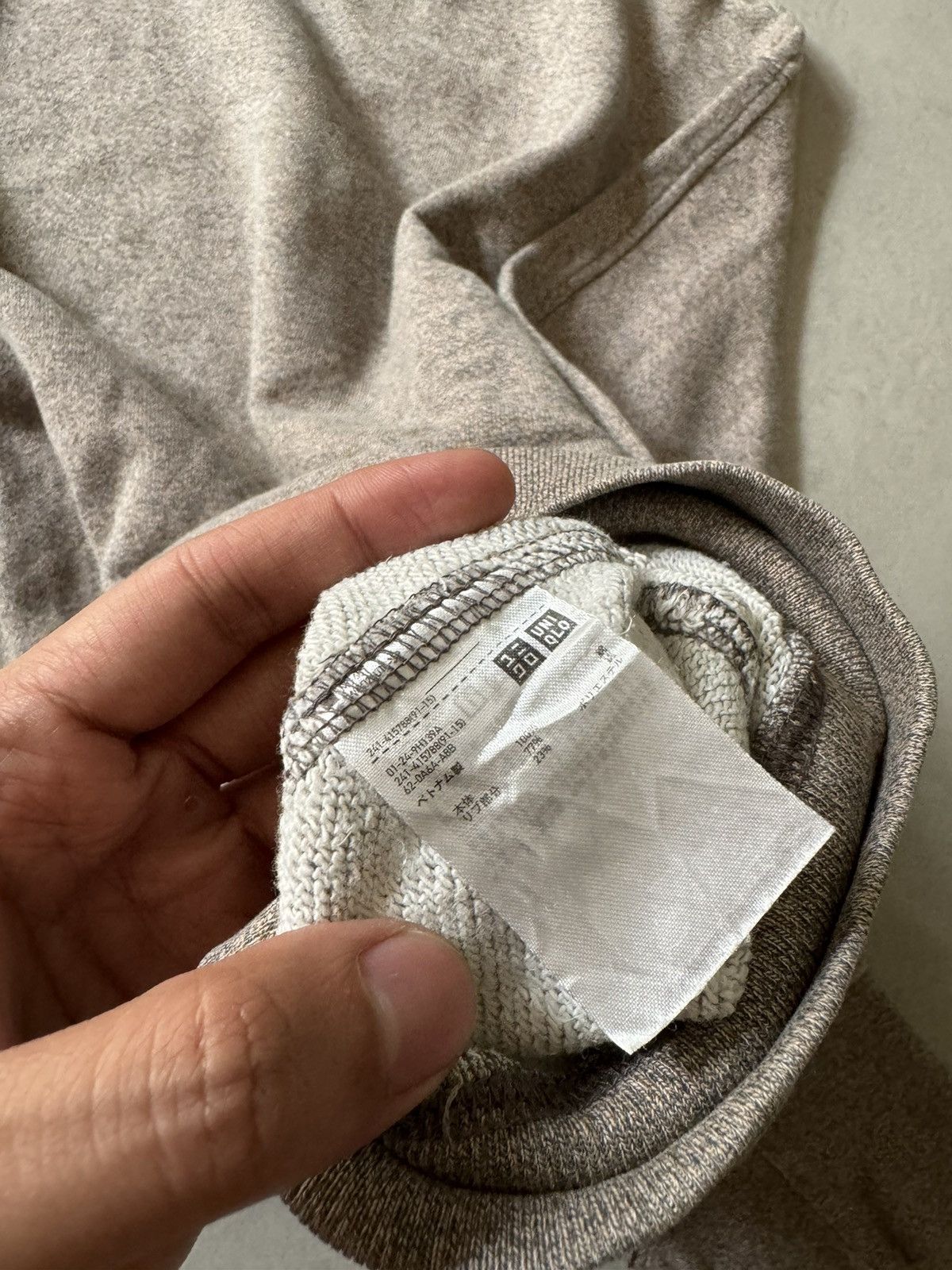 Uniqlo Uniqlo Crewnecks Size US S / EU 44-46 / 1 - 5 Thumbnail