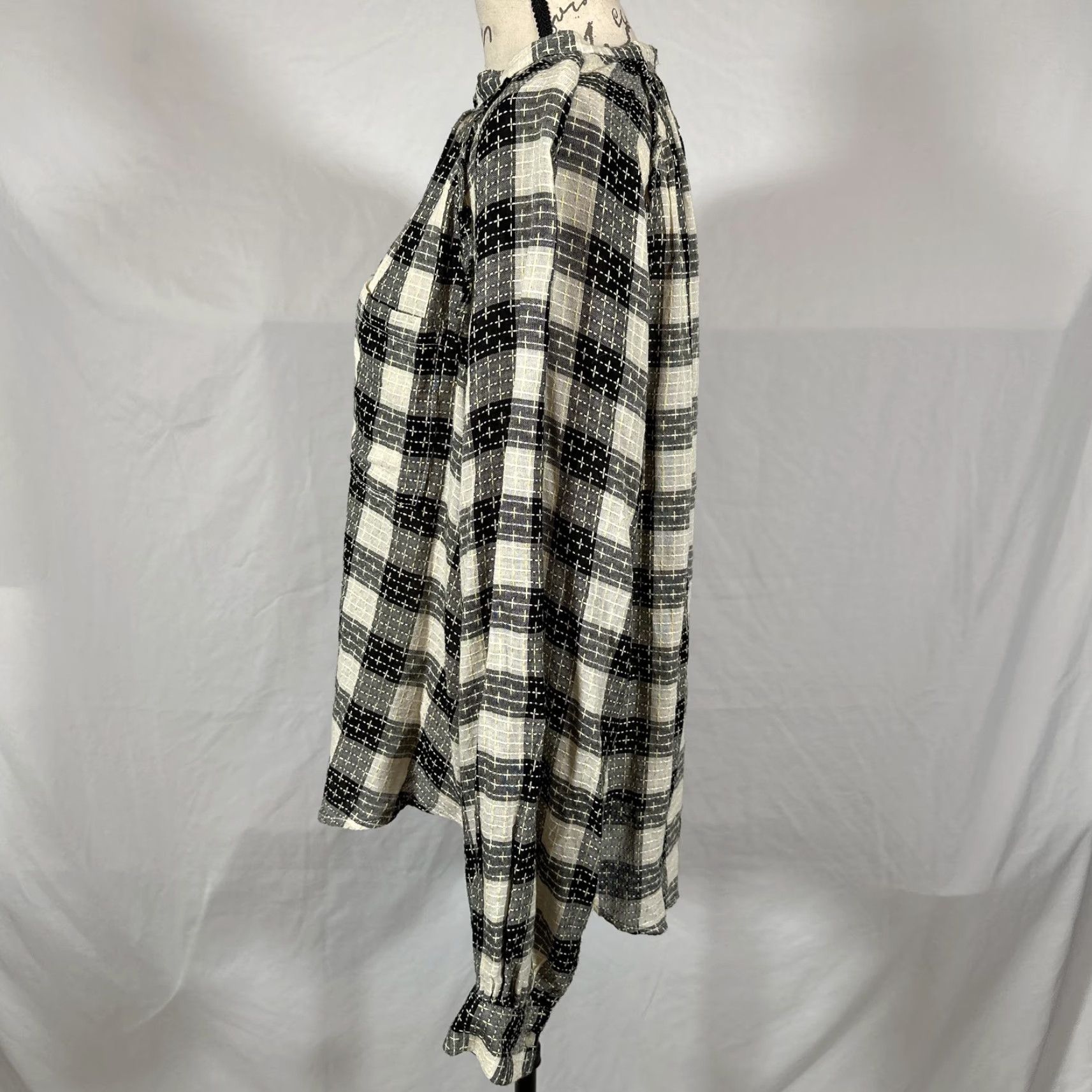 Vintage VINTAGE Pilcro Anthropologie Shirt Womens XL Black Plaid Ruffle Collar Long Sleeve Button-Front Knit Lightweight All Seasons Womens XL Size XL / US 12-14 / IT 48-50 - 3 Thumbnail
