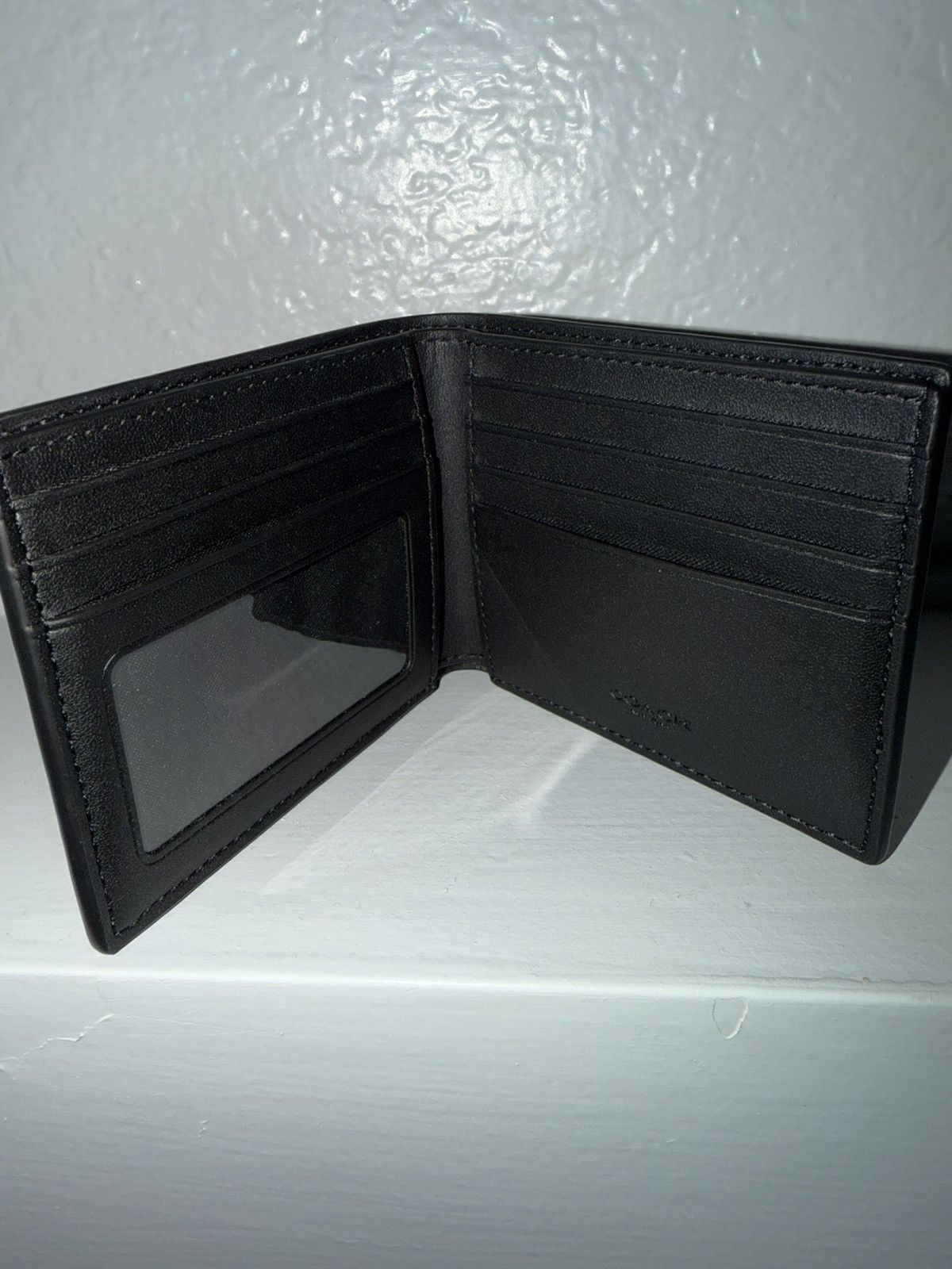 Coach Black Couch Wallet with ID and card pockets Size ONE SIZE - 2 Thumbnail