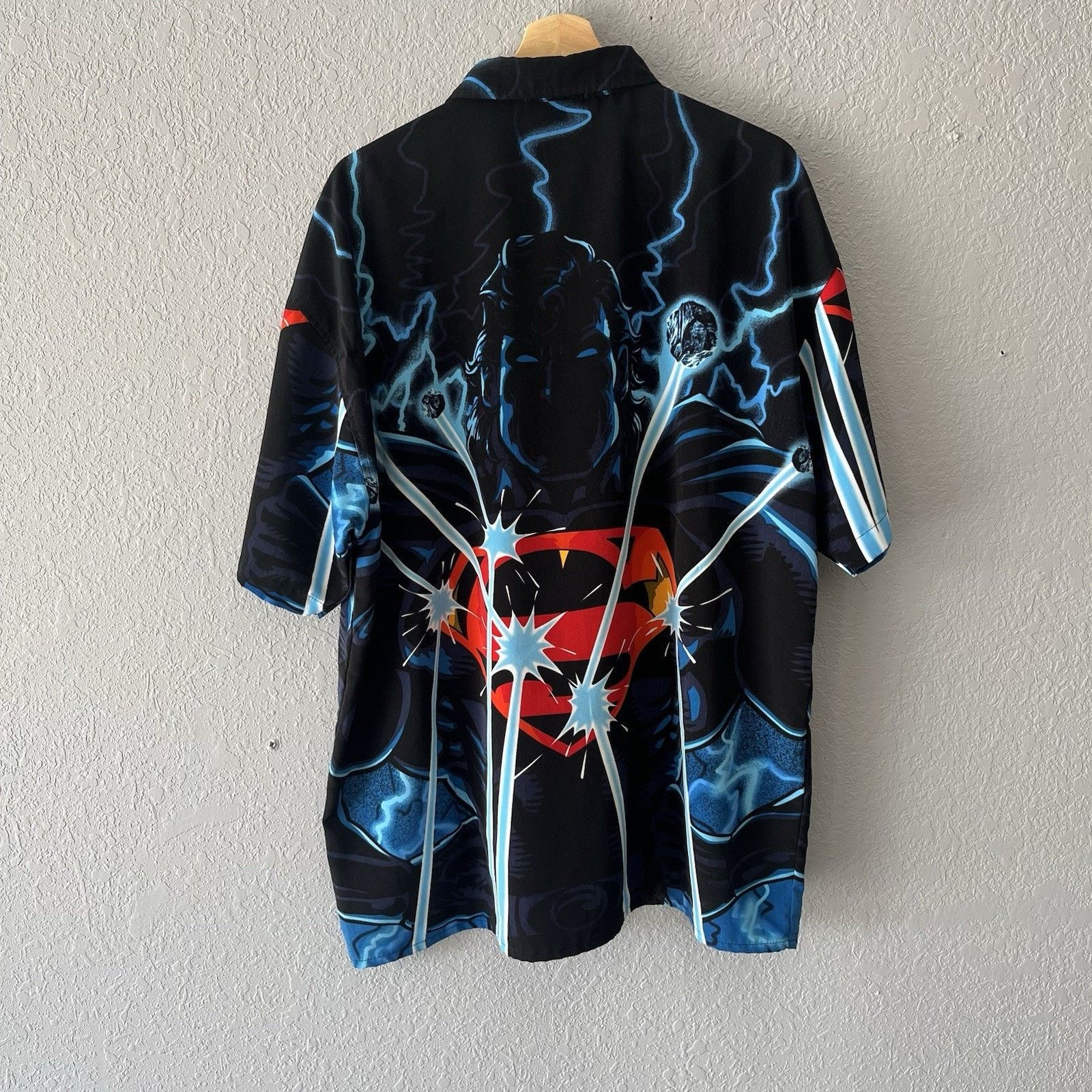 Vintage Vintage DC Comics Superman Button Down Shirt Mens XL Superhe Size US XL / EU 56 / 4 - 7 Thumbnail