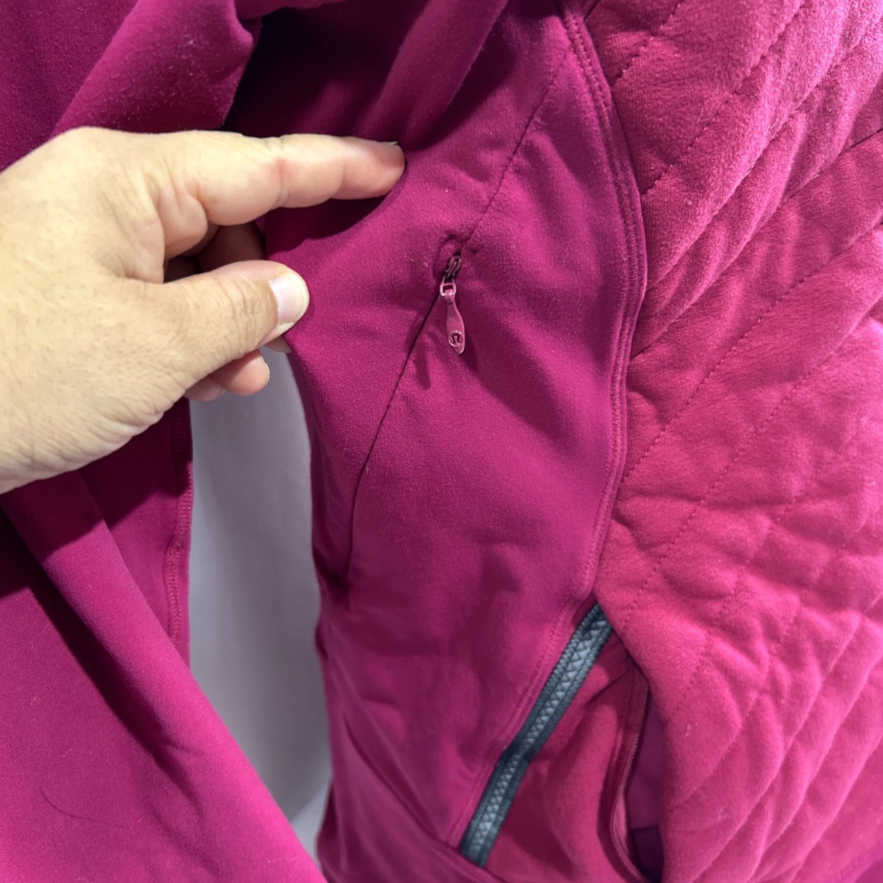 Lululemon VINTAGE Lululemon Snuggle Zip Up Jacket Women’s Sz Medium 8 Multi Pockets Pink Shirt Womens 8 Pink Size M / US 6-8 / IT 42-44 - 5 Thumbnail