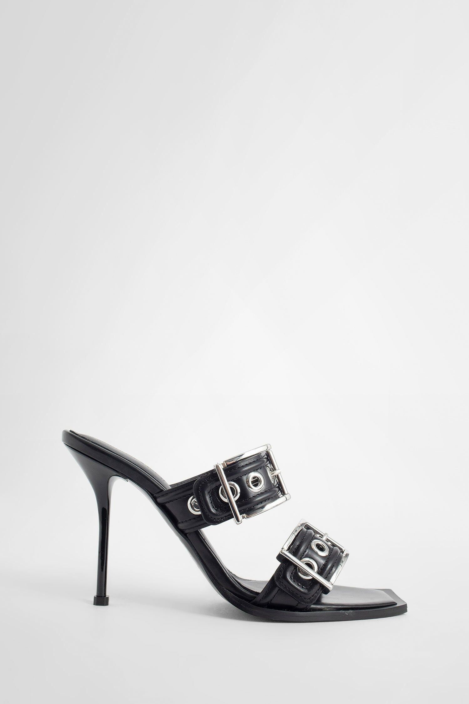 Alexander McQueen o1y0225 Sandals in Black Size US 10 / IT 40 - 1 Thumbnail