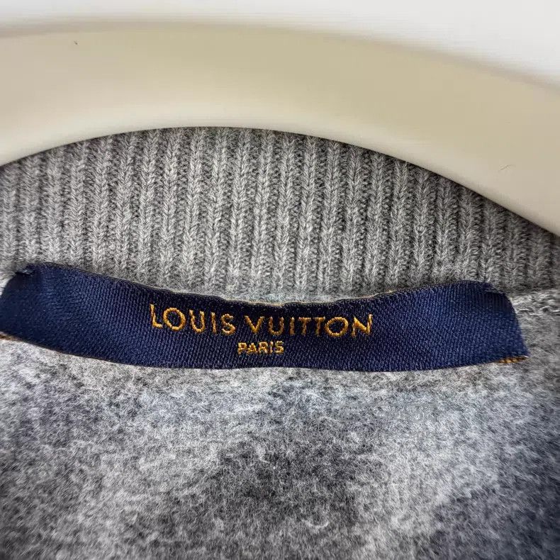 Louis Vuitton Louis Vuitton NBA Logo Full Print Knit Crew Neck Sweatshir Size US M / EU 48-50 / 2 - 4 Thumbnail