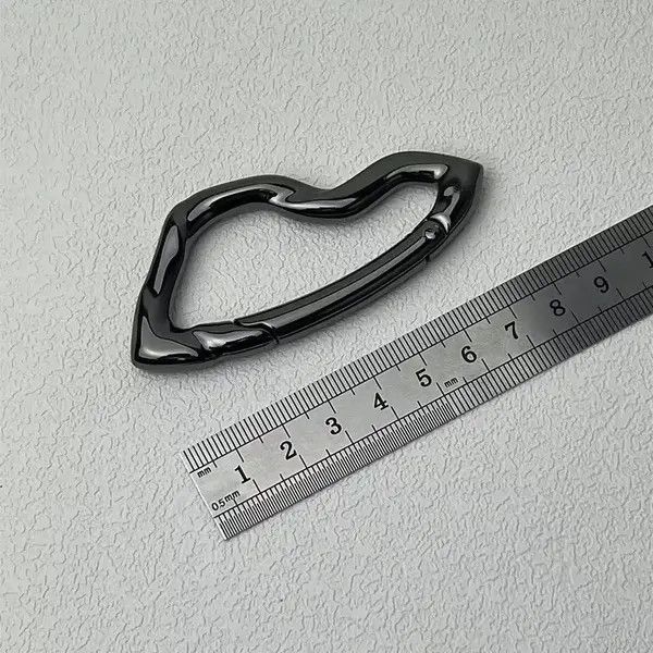 Japanese Brand Black Jeans Carabiner with Accessories and Bottle Opener Size ONE SIZE - 4 Thumbnail