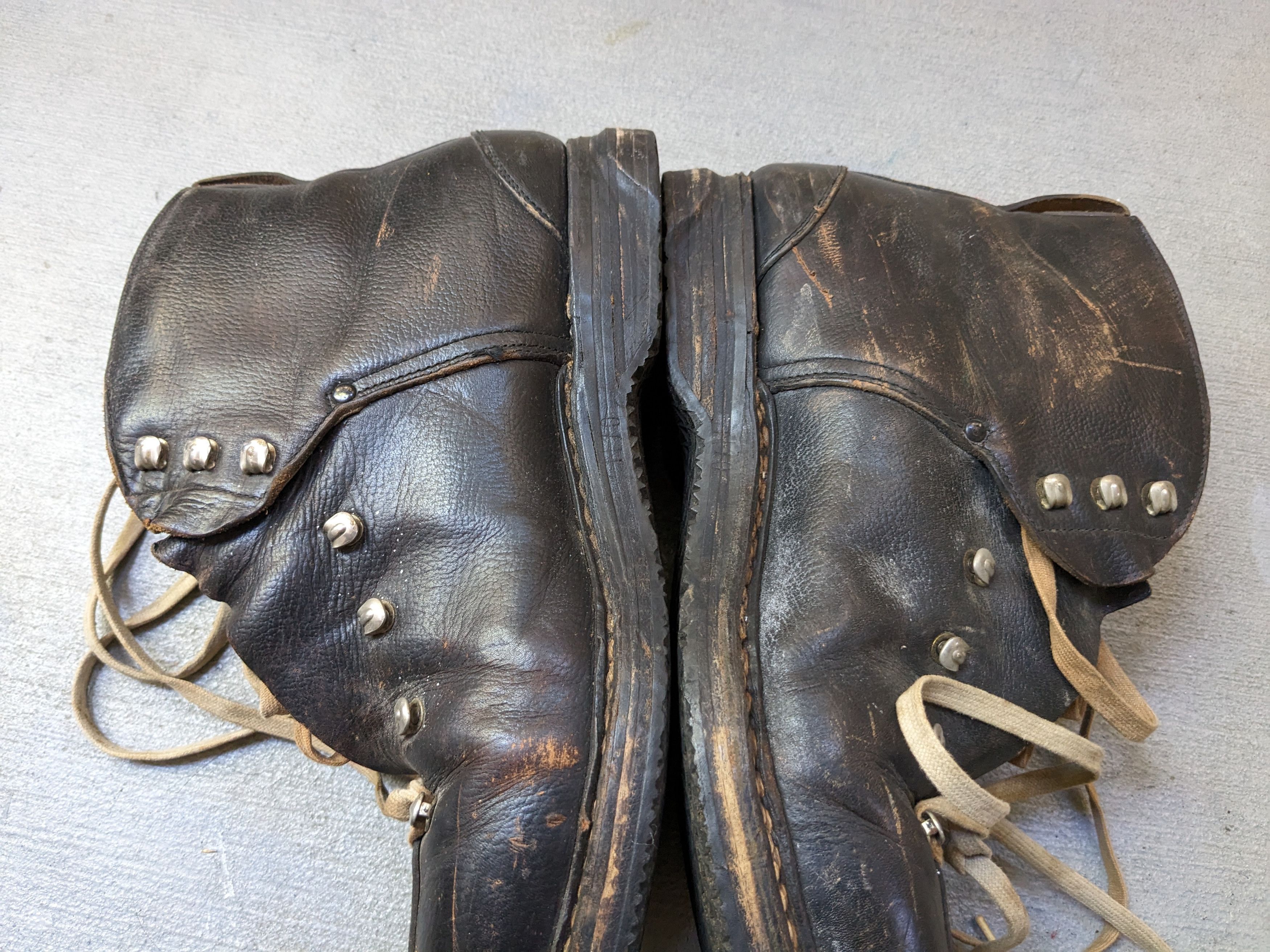 Genuine Leather Vintage Ski Boots Black Leather 10 Hiking Switzerland Size US 10 / EU 43 - 12 Thumbnail