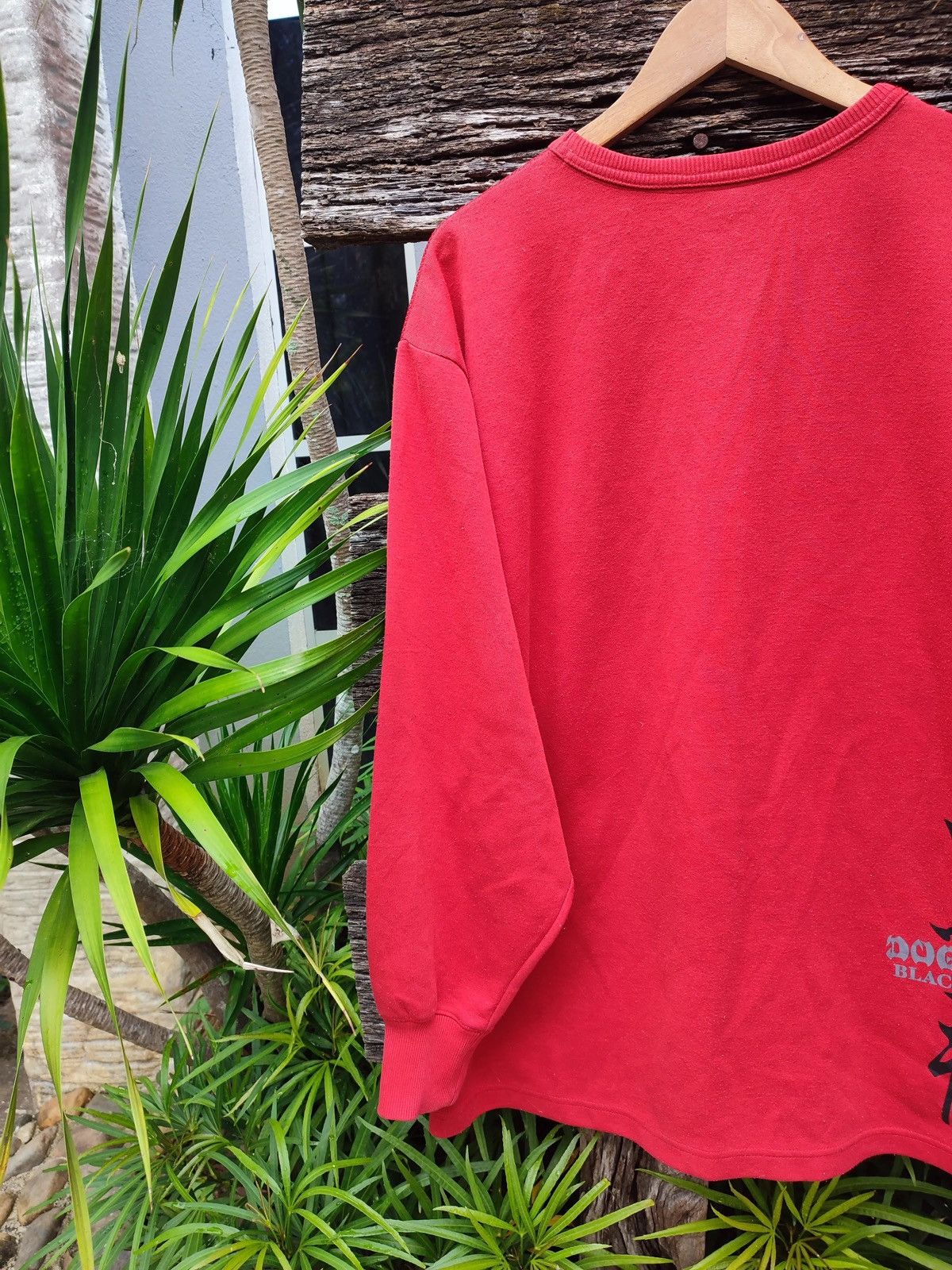 Dogtown × Japanese Brand Dogtown Black Dragon Mesh-Overlay Crewneck Bold Graphic Red Size US L / EU 52-54 / 3 - 13 Thumbnail