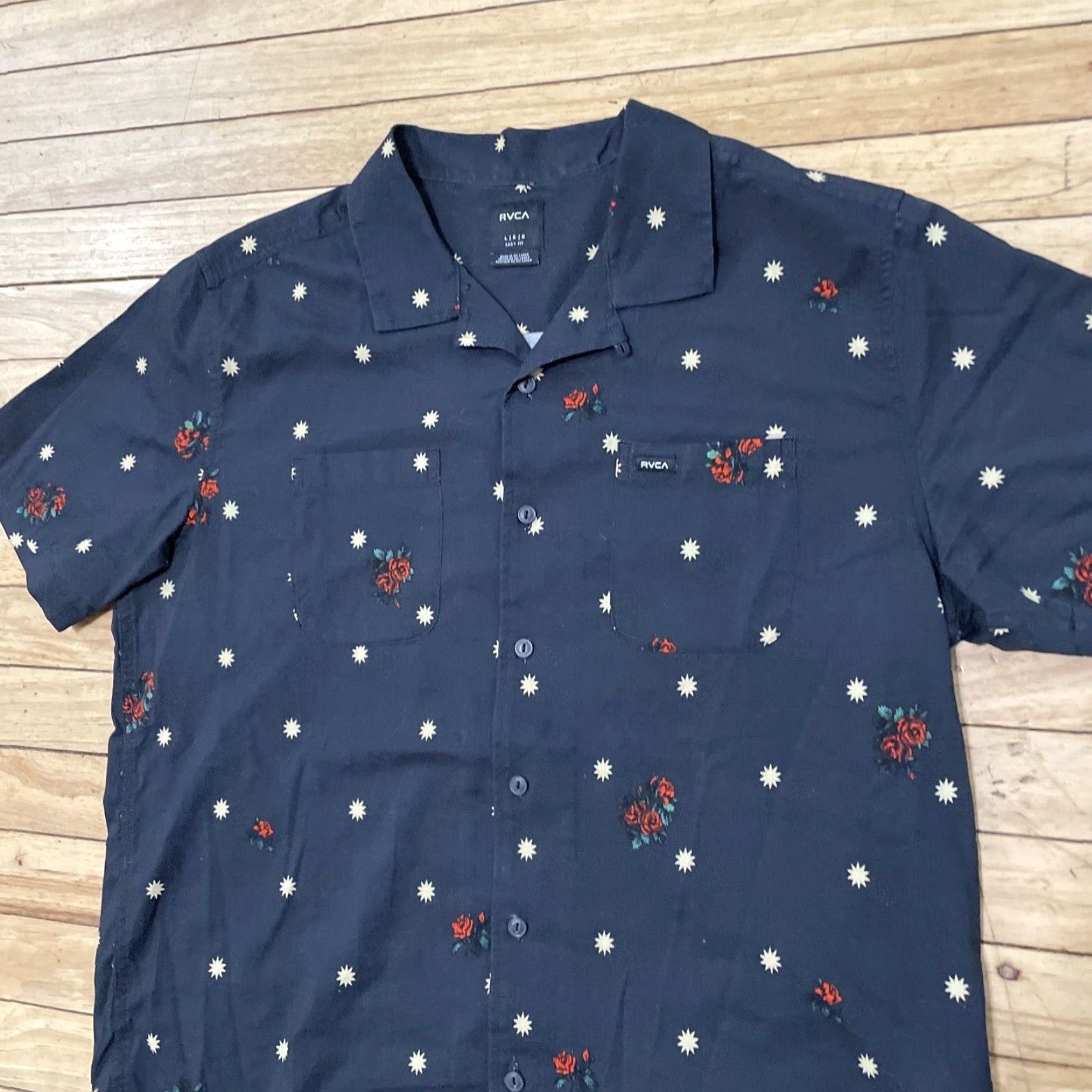 RVCA RVCA Button-Down Shirt Men L Relaxed Black Rose Star Beachy Preppy Punk Y2K Shirt Adults Sons? Size US L / EU 52-54 / 3 - 4 Thumbnail
