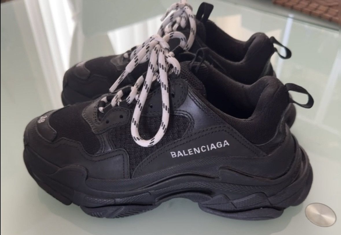Balenciaga Balenciaga triple S Size US 8 / IT 38 - 1 Thumbnail