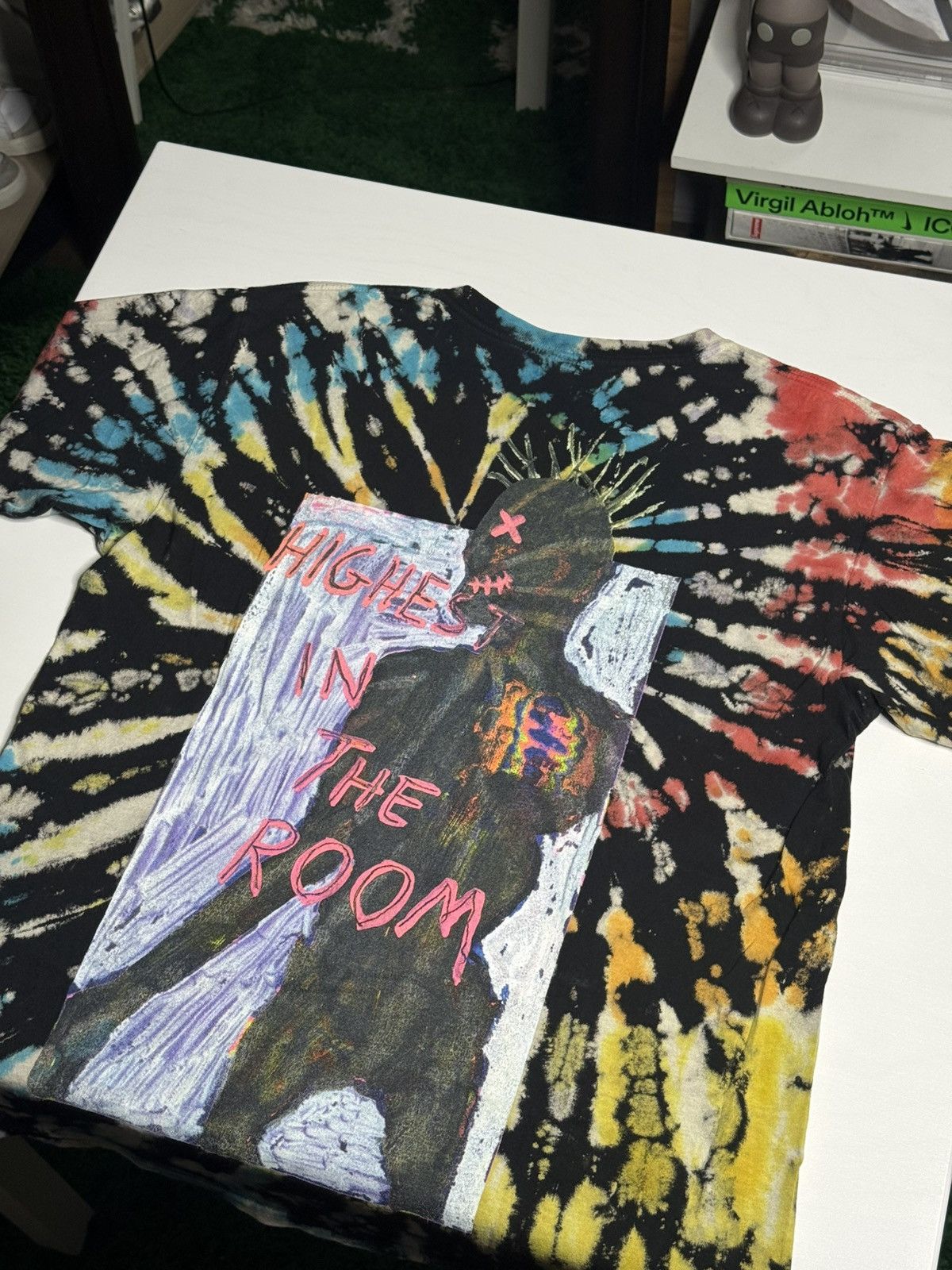 Travis Scott Travis Scott Highest In The Room Tee "Tie-Dye" [L] PREOWNED Size US L / EU 52-54 / 3 - 1 Thumbnail