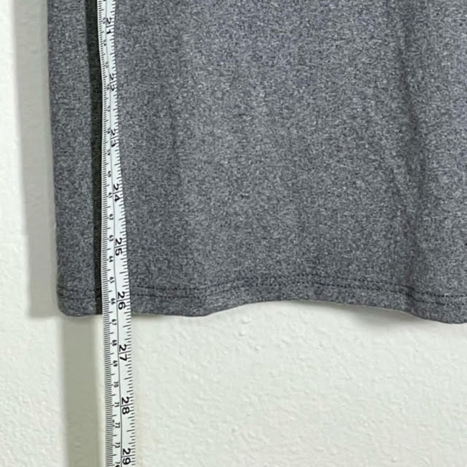 Other Fashion Nova Gray Oversized Cropped Twisted Back Tee Size M / US 6-8 / IT 42-44 - 3 Thumbnail