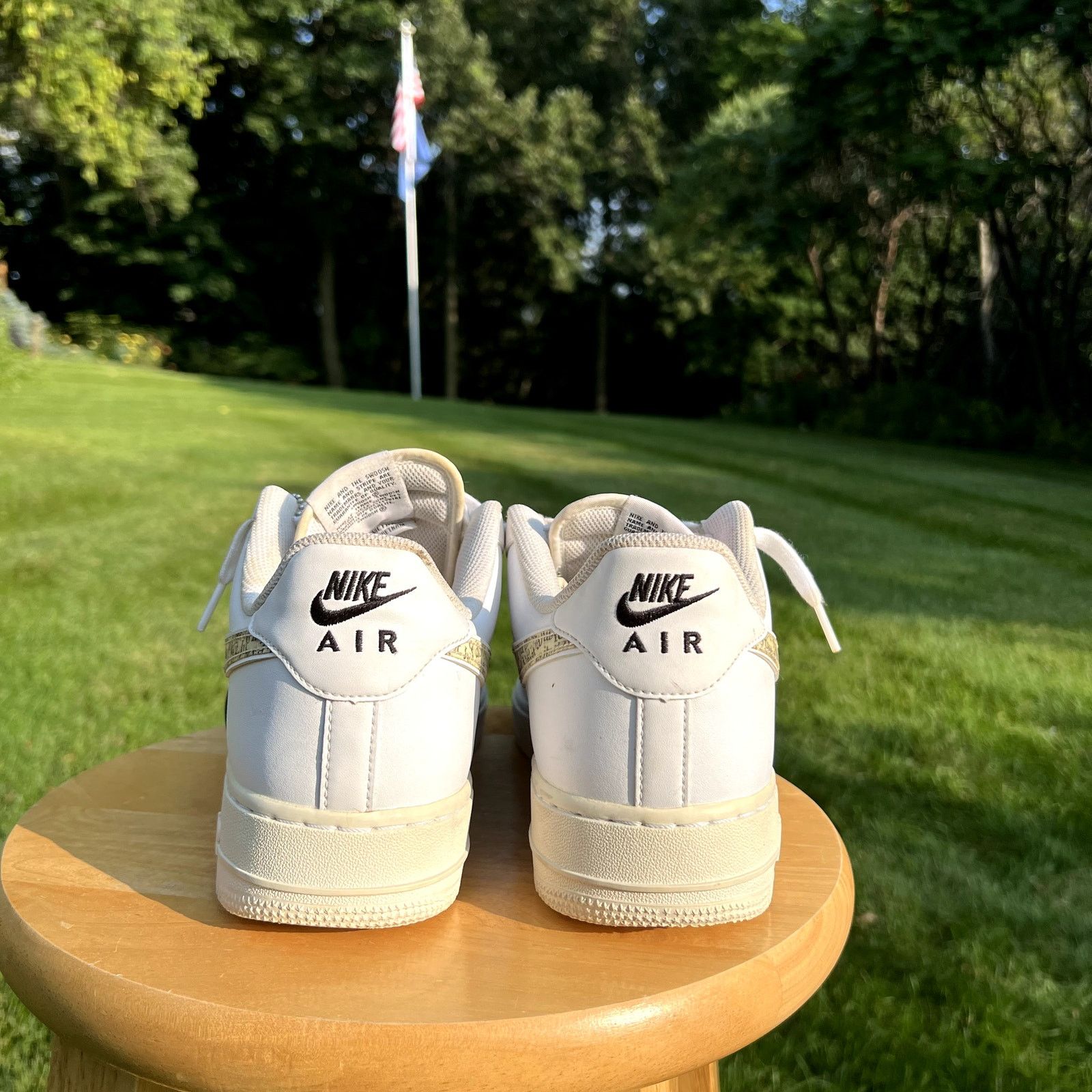 Nike Nike Air Force 1 07LV8 Just Do It - Size 11 - Ships Now Size US 11 / EU 44 - 5 Thumbnail
