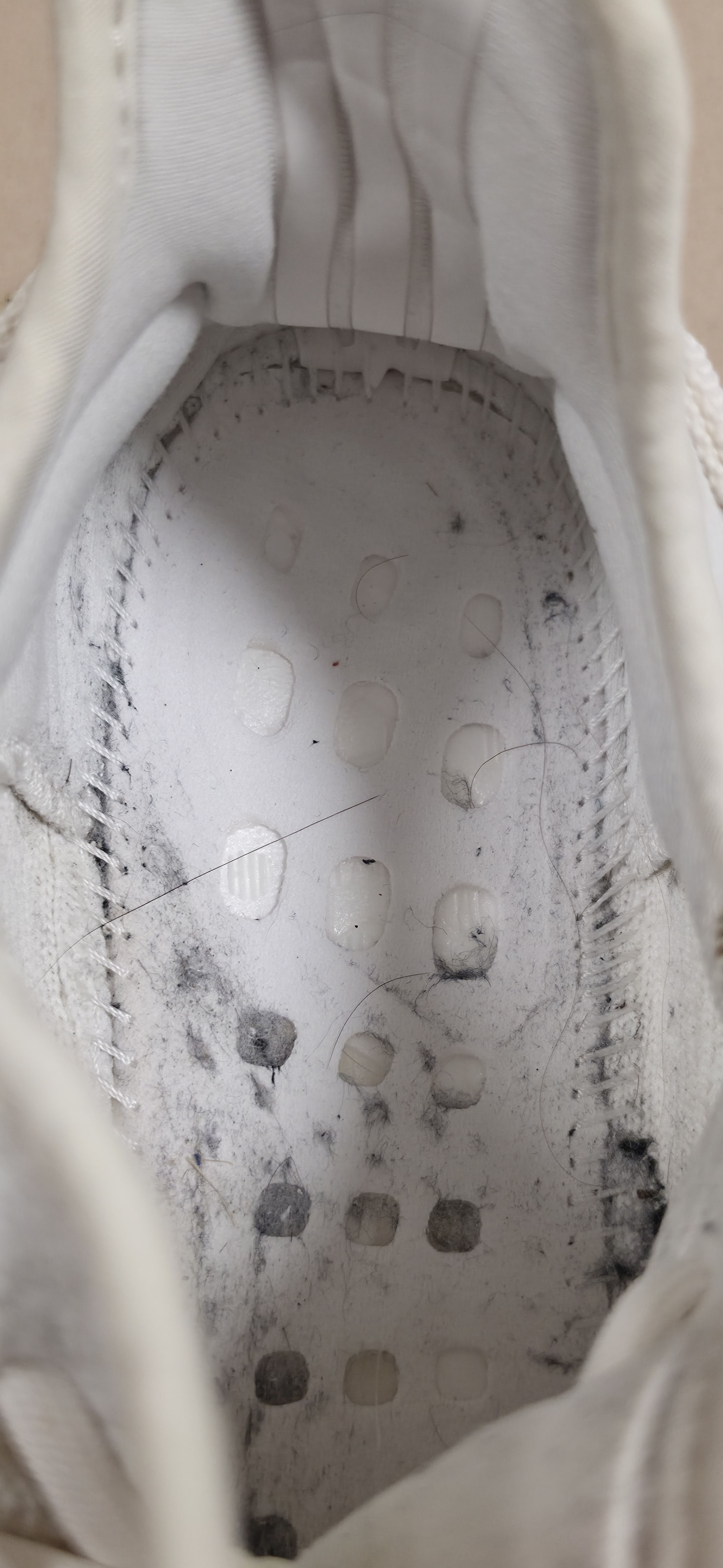 Adidas Adidas yeezy 350 cream white Size US 11 / EU 44 - 5 Thumbnail
