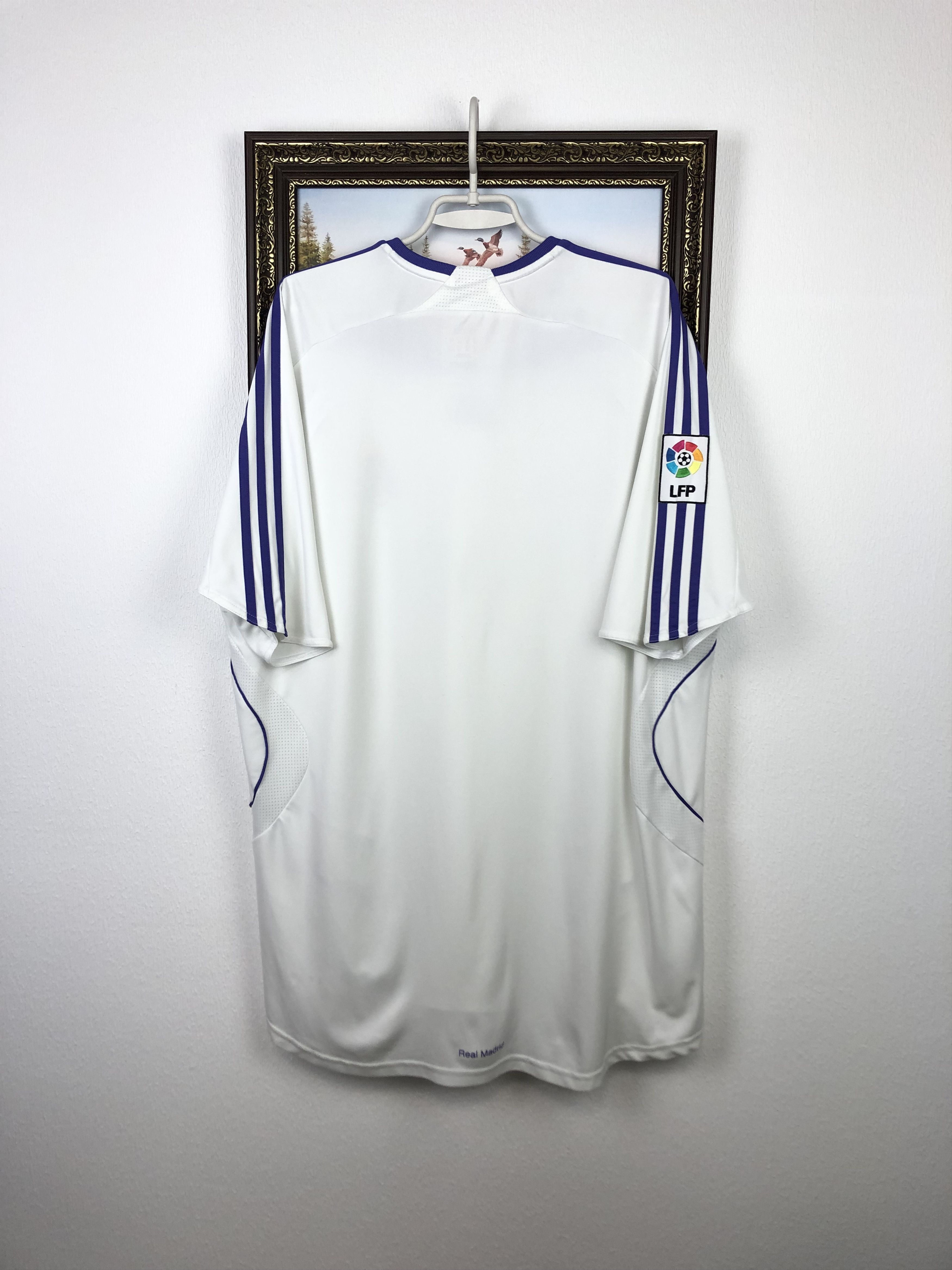 Adidas Real Madrid Home football shirt 2007 Soccer Adidas Jersey Size US XXL / EU 58 / 5 - 8 Thumbnail
