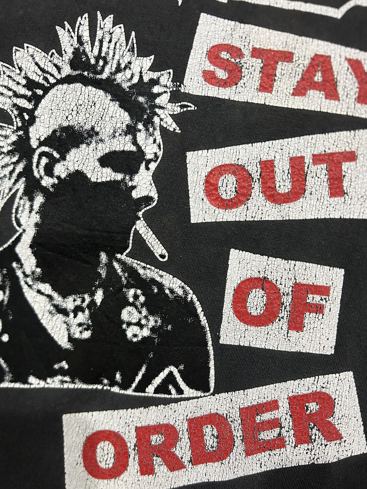 Band Tees Vintage 2000s The Casualties Stay Out Of Order Album Tee Size US L / EU 52-54 / 3 - 6 Thumbnail
