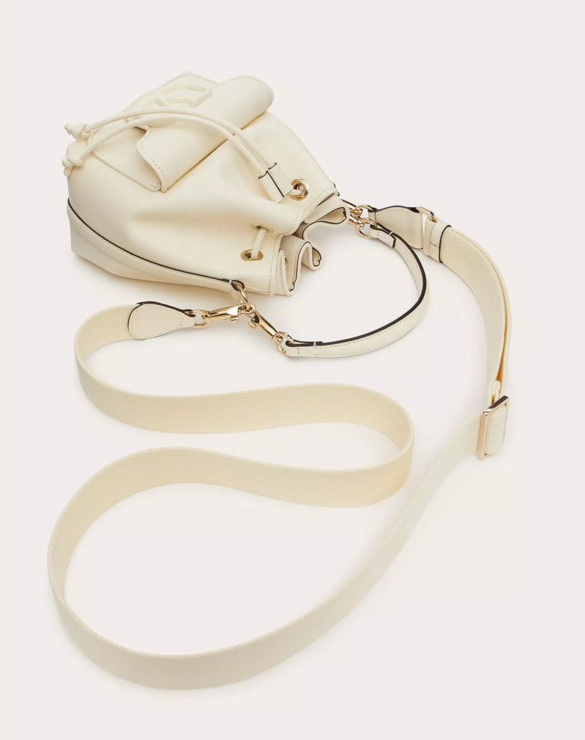 Valentino oc11z0725 Size:OS/Locò Calfskin Bucket Bag in White Size ONE SIZE - 5 Thumbnail