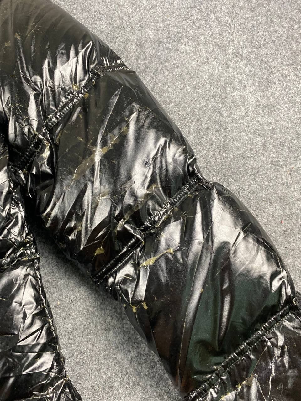 Moncler Gamme Bleu moncler glitter puffer jacket nice design Size US M / EU 48-50 / 2 - 5 Thumbnail