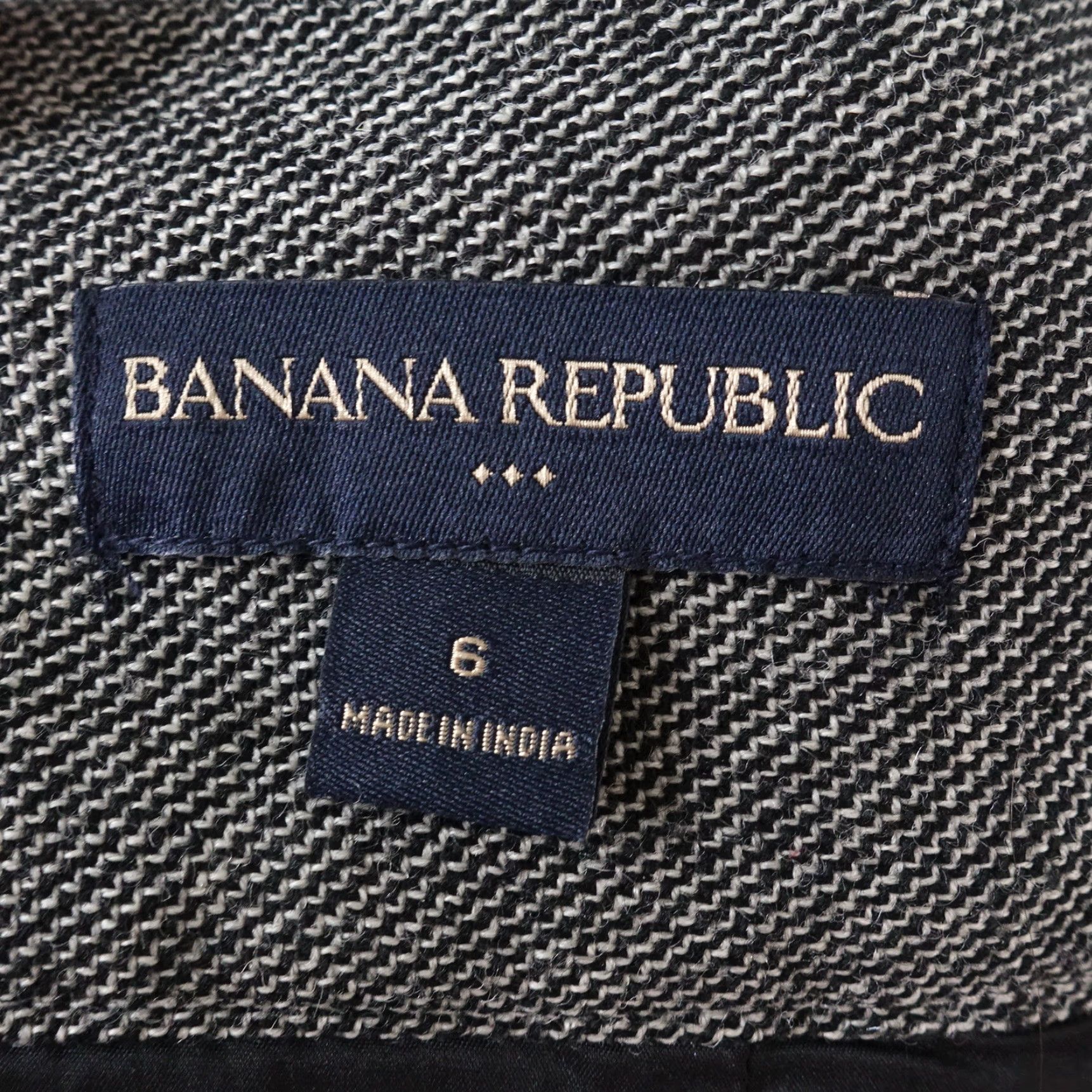 Banana Republic VINTAGE BANANA REPUBLIC GREY WOOL BLEND SKIRT WOMENS SIZE 6 Size 28" / US 6 / IT 42 - 5 Thumbnail