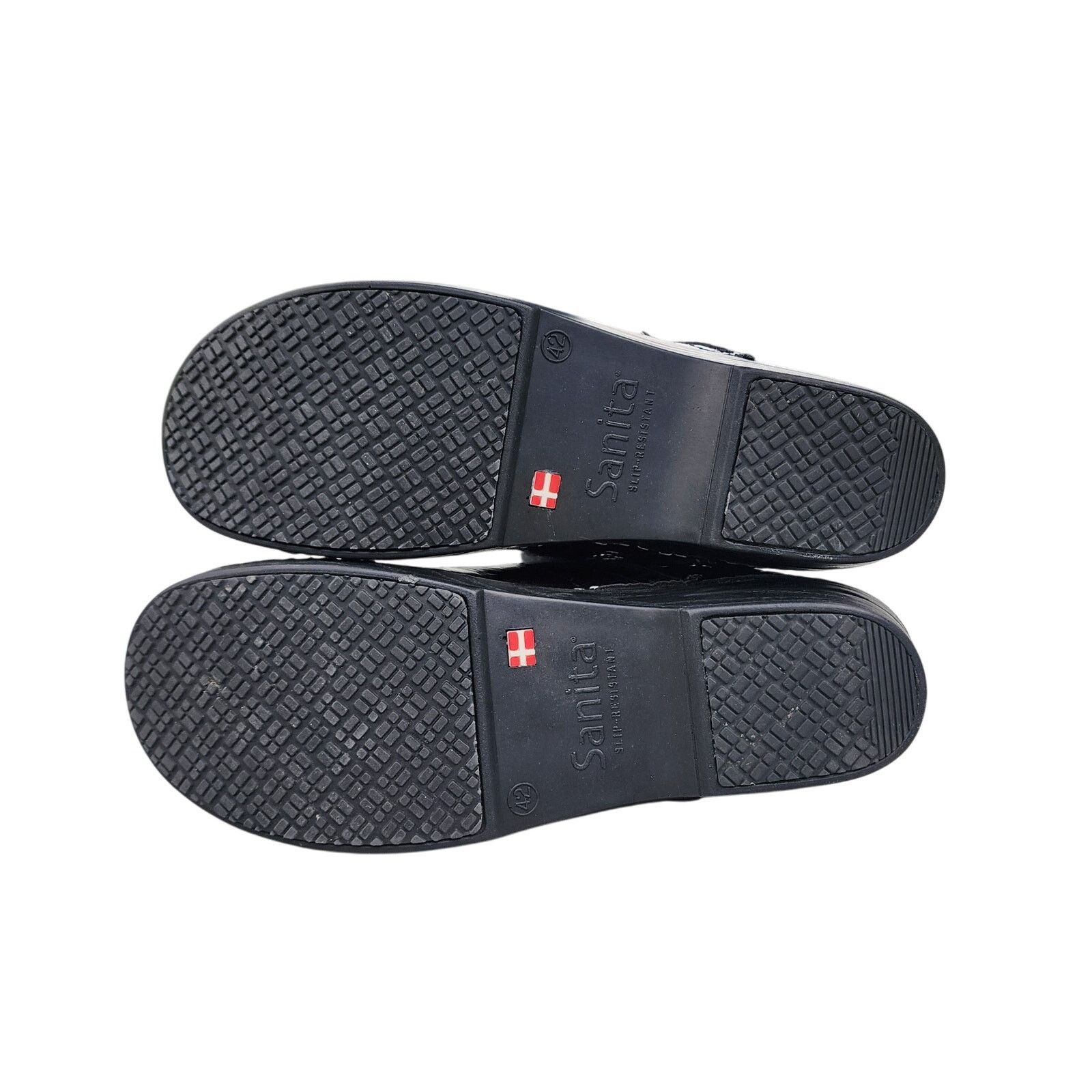 SANITA Floral Embossed Tooled Patent Leather Danish Clogs 42