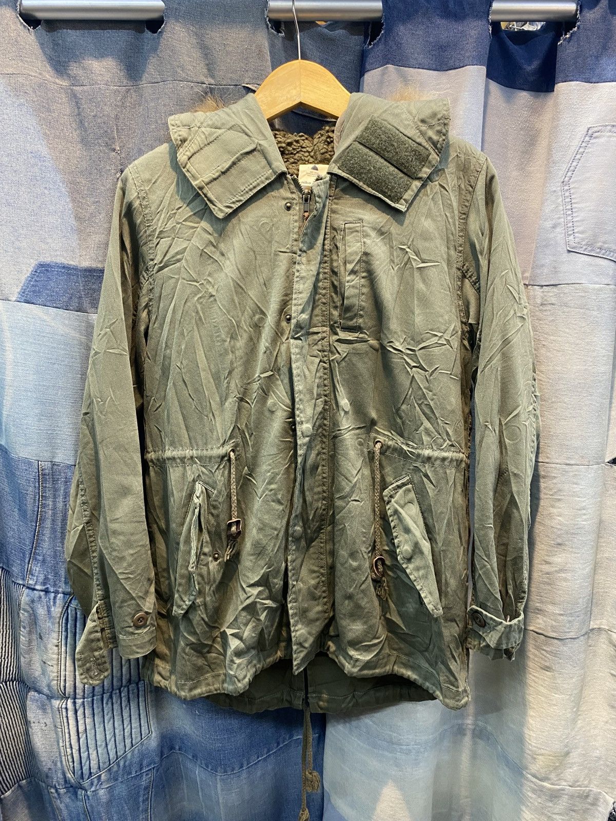 Other Olive green parka jacket with a furry hood Size US L / EU 52-54 / 3 - 1 Thumbnail