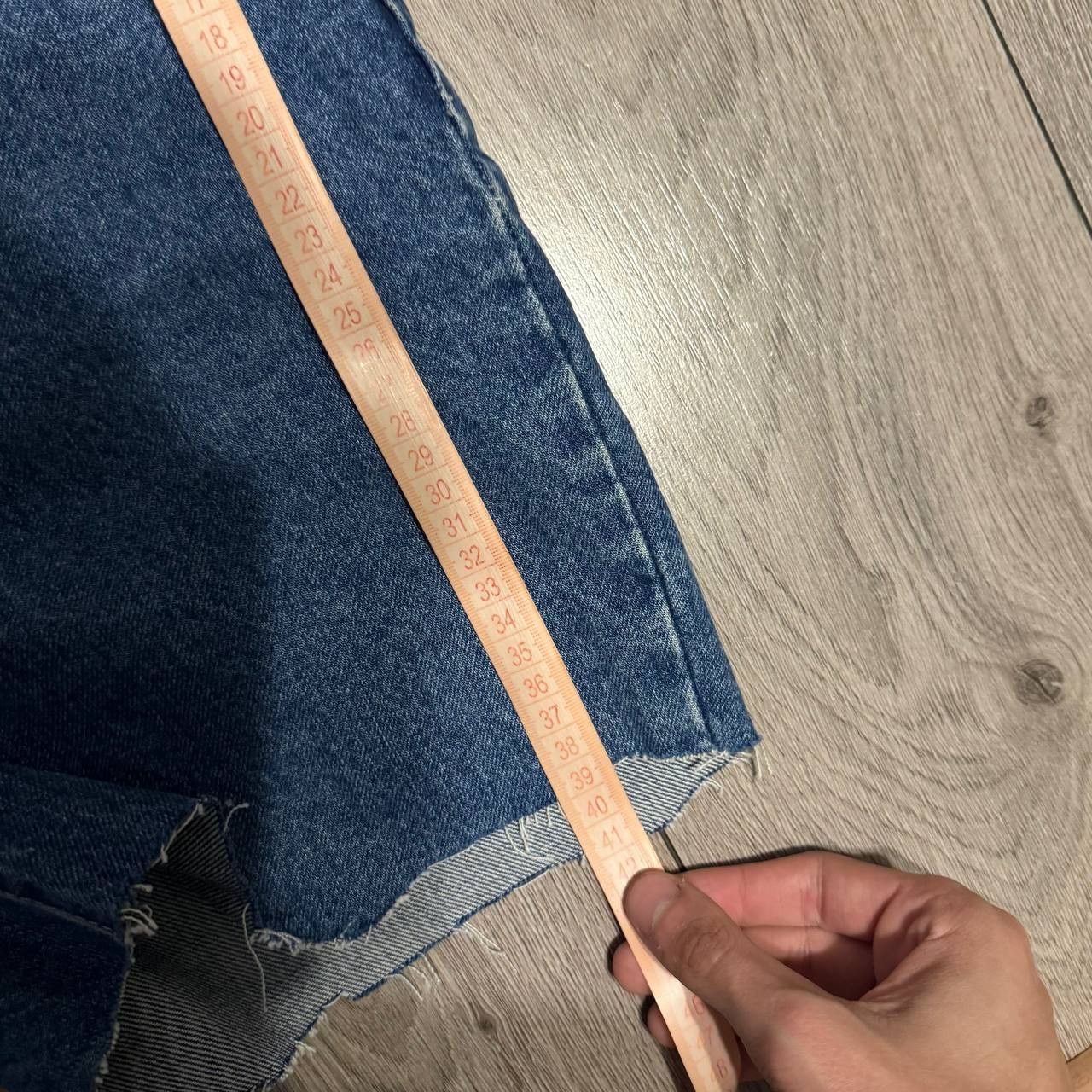 Versace Jeans Couture Versace Jeans Couture Vintage Blue Mini Shorts Jeans EU 28 Size 27" / US 4 / IT 40 - 7 Thumbnail